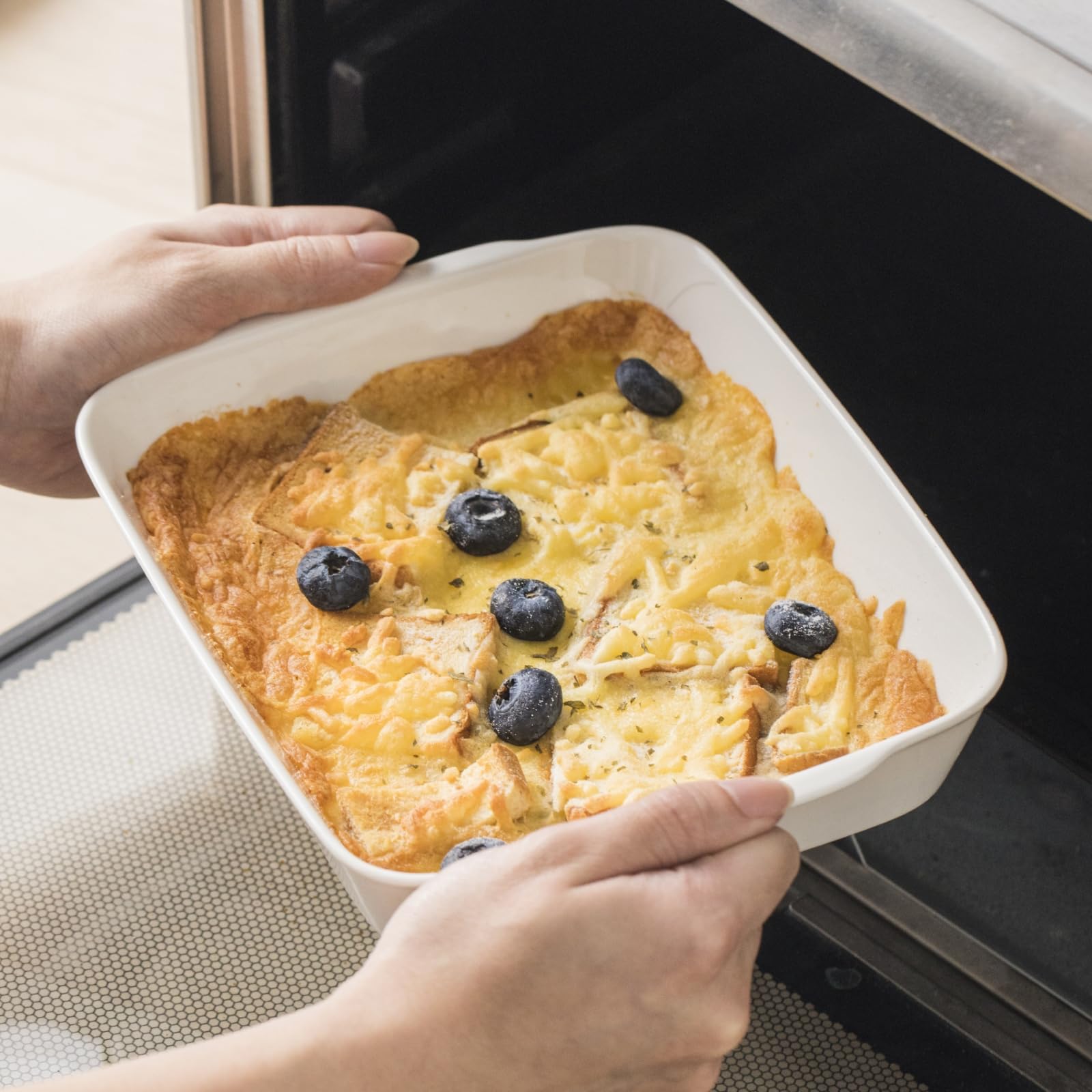 HOMBENE 3 QT Breite Keramik Auflaufform Weiß Auflaufform mit Lasagnepfanne für Backofen Keramik Backform Küche Dekor Mikrowellenofenfest Abendessen Hochzeit (23,9 x 30 cm)
