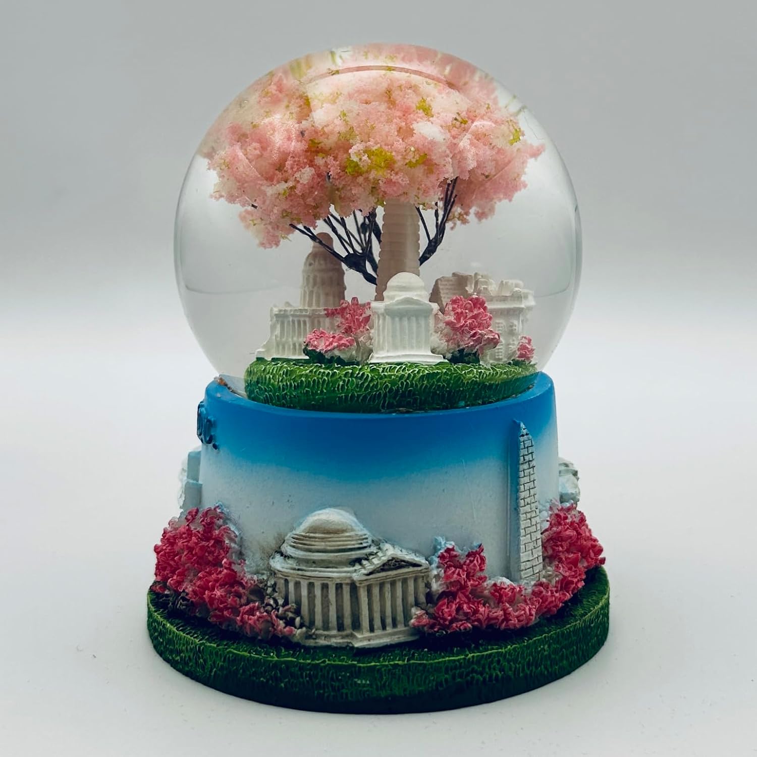 3.75" Tall - Washington DC Snow Globe, White House with Cherry Blossoms, Decorative Glass Dome Souvenir - Medium