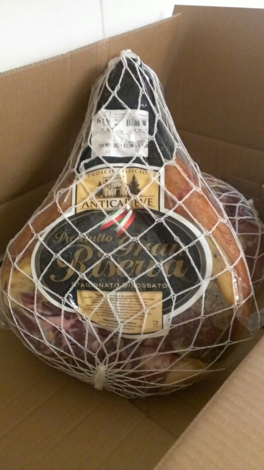 PROSCIUTTO CRUDO DISOSSATO GRAN RISERVA 1/2 S/V PESO Kg. 3,500/4,00