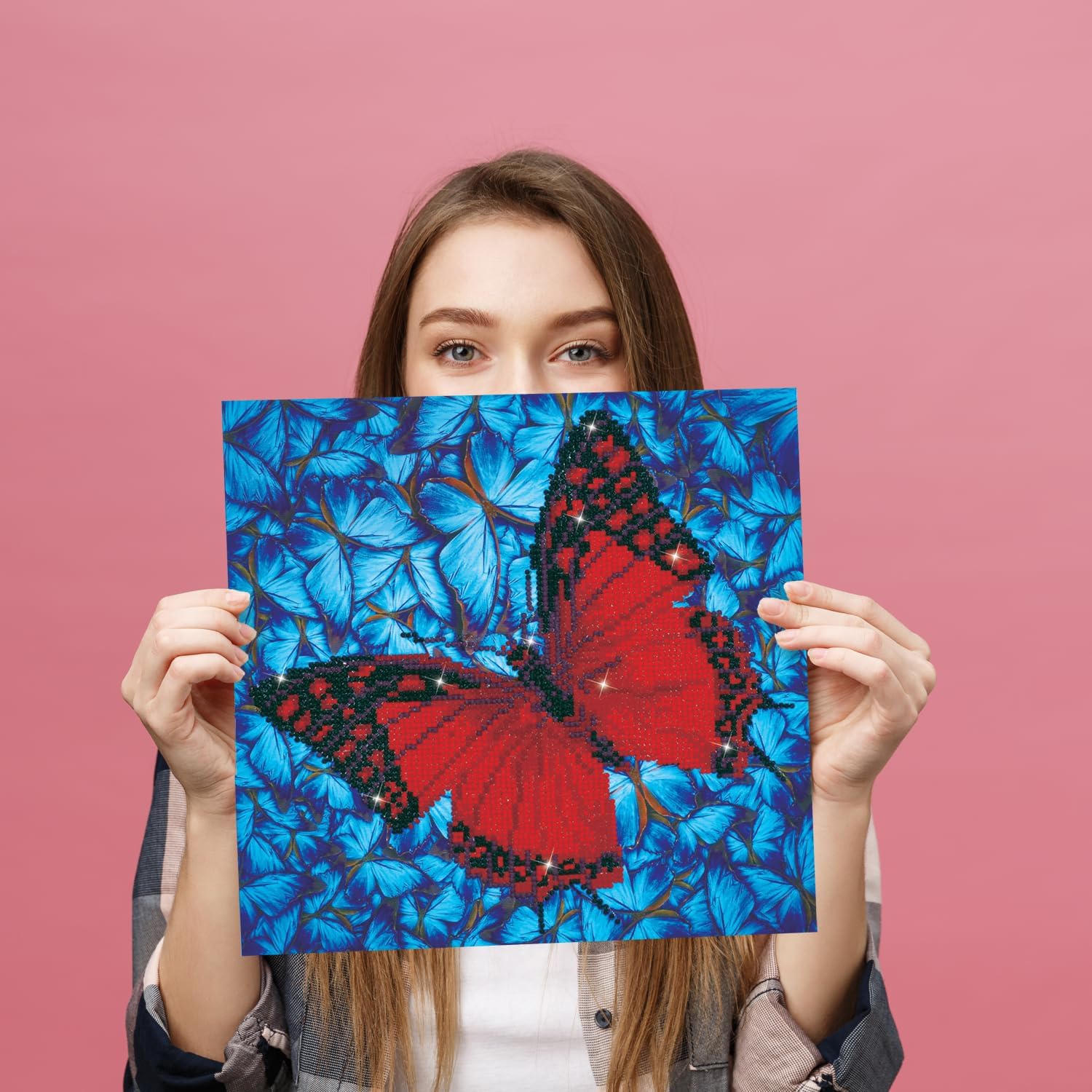 DIAMOND DOTZ &reg; - フラッタービーレッド、部分ドリル、ラウンドドット、ダイヤモンドペインティングキット、大人用ダイヤモ