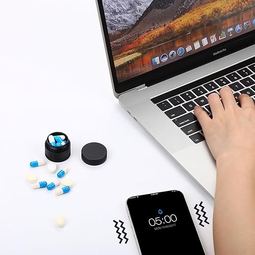 Miniatura 7 de Pastillero pequeño diario  Pastillero de metal portátil impermeable para bolsillo o bolso de aleación de aluminio redondo contenedor de píldoras de