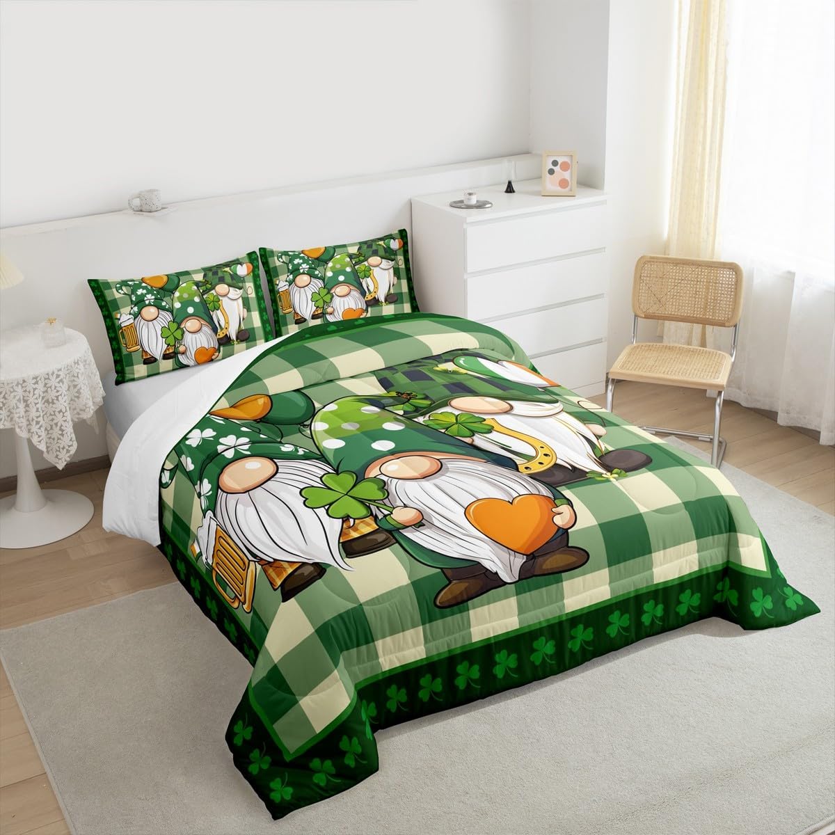 Clover Flowers Kids Comforter Set Queen Size,St. Patrick's Day Irish Sherpa Bedding Set,Girls Boys Adults Cabin Decor,Geometric Buffalo Plaids Down Comforter,Green Rustic Duvet Insert,2 Pillowcases