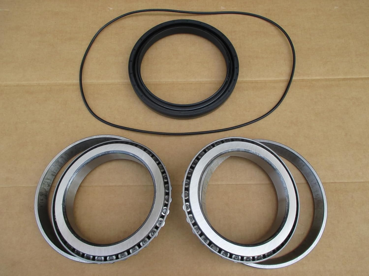 Replacement for fits JCB Parts - JCB HUB Bearing & Seal Repair KIT (907/52200 904/50033)