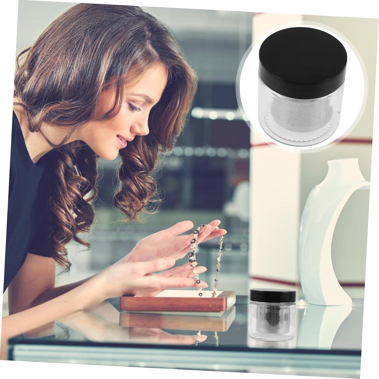 Operitacx Jewelry Cleaning Cup Manual Shaking Cleaner for Necklaces Pendants and Gemstones Restores Shine Luster for Watches and Delicate Items