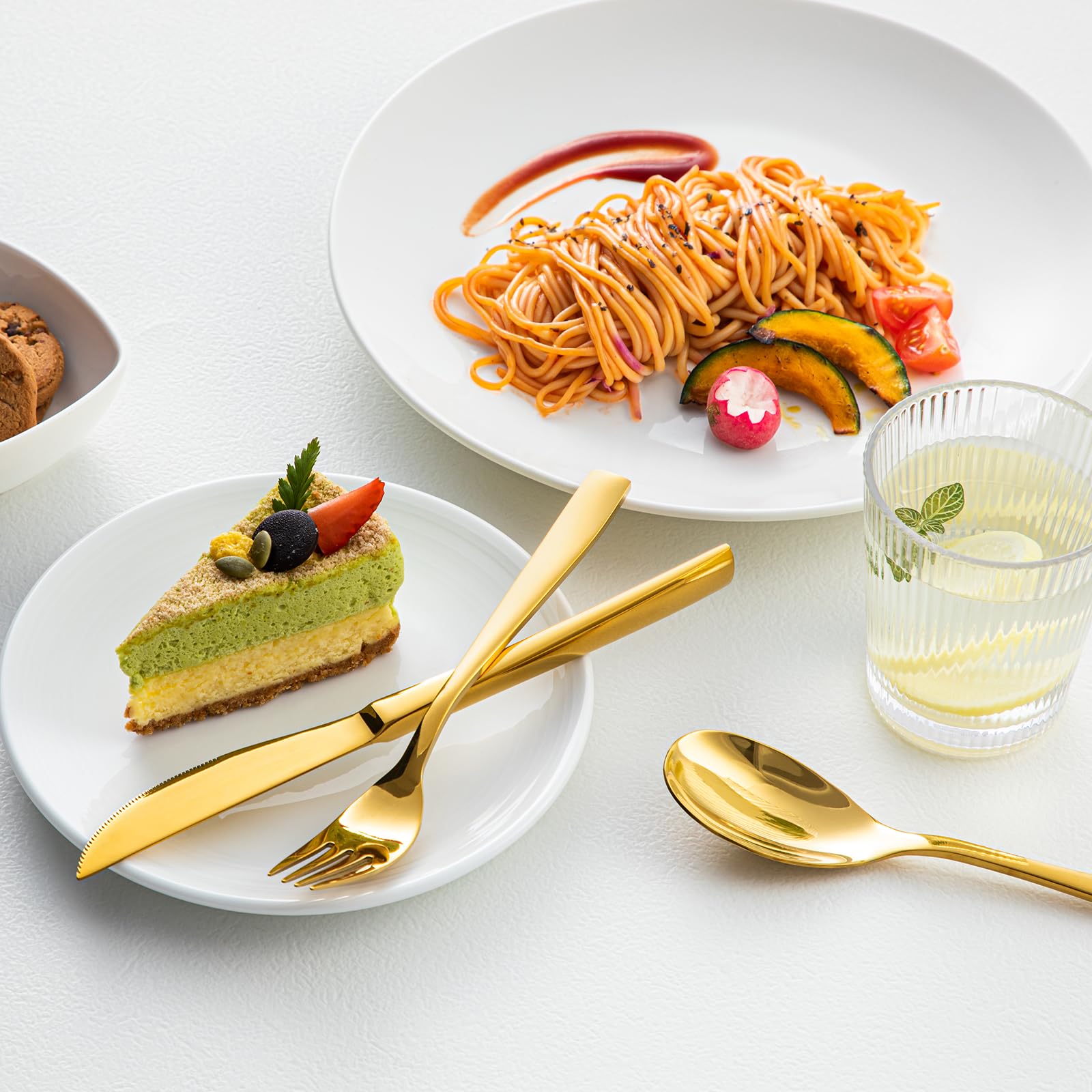 Vancasso - Cubiertos de mesa para 6 personas, 24 piezas, de acero inoxidable, incluye 1 cuchillo, 1 tenedor, 2 cucharas, para la familia, el restaurante, oro