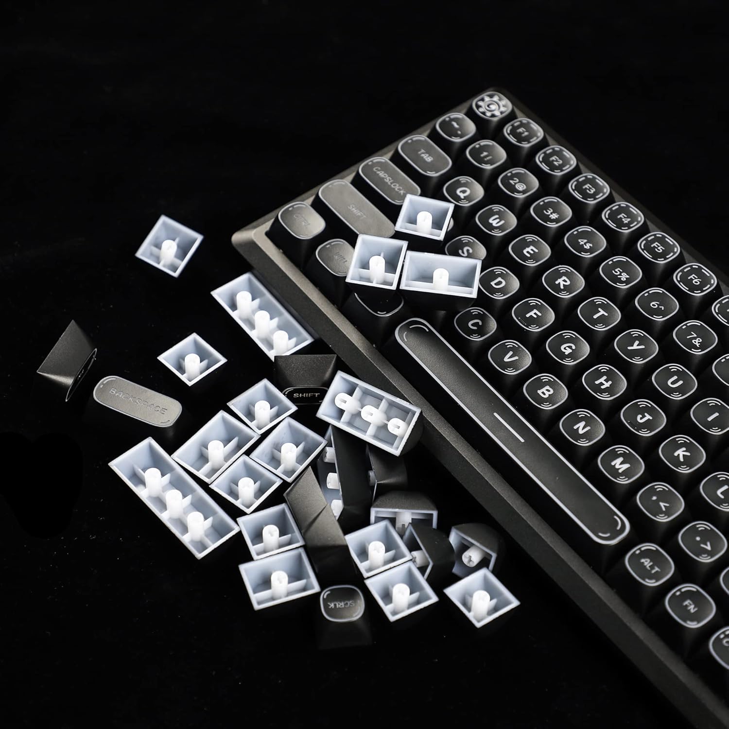 YMDK ABS MA Profile 1.5mm Thickness Graffiti Shine Through Outlined Carved-Off Keycap for YMD75 KBD75 104 96 87 84 KBD67 GK64 61