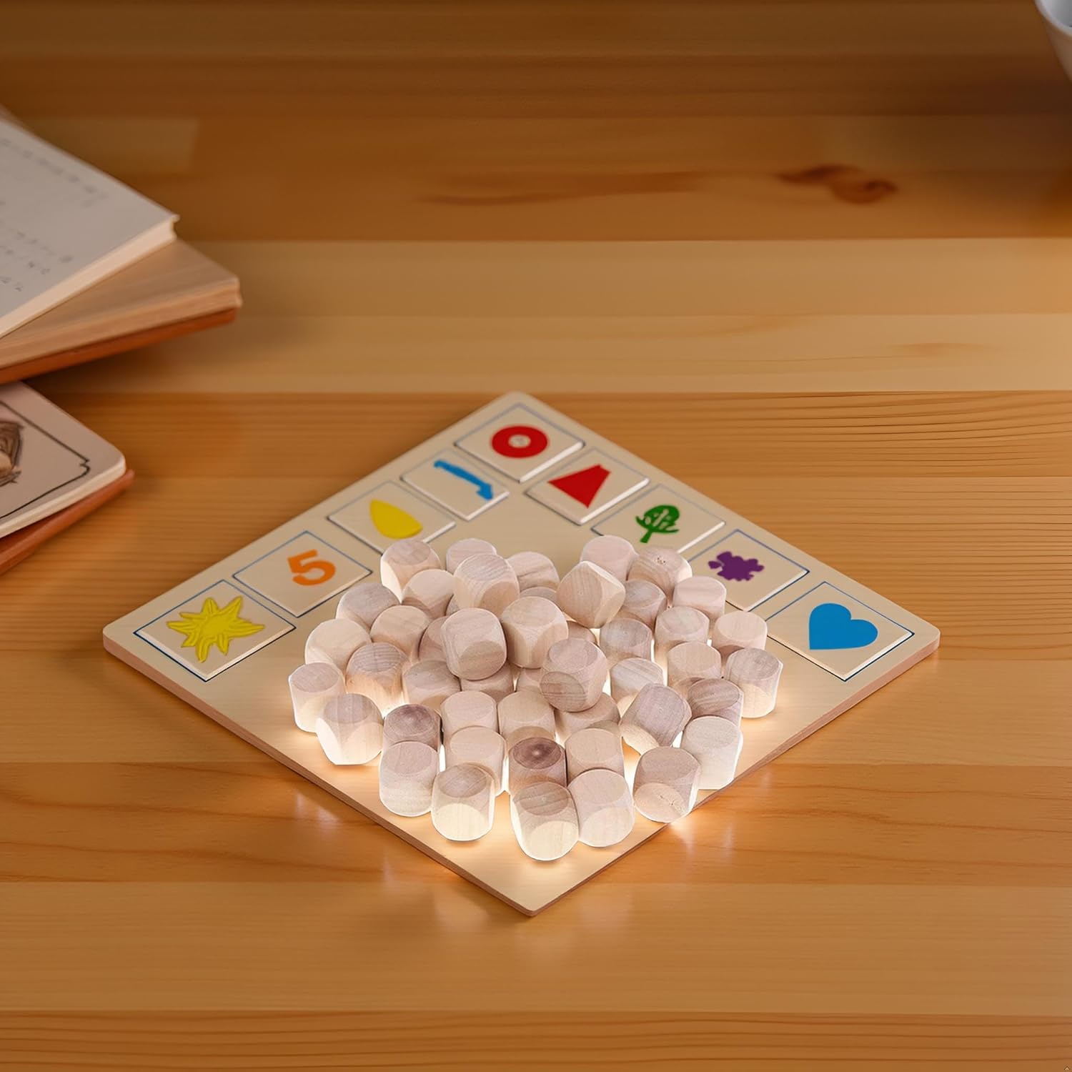 10Pcs Wooden Dices, 6 Sided Blank Dices Round Corner Cube DIY Graffiti Dice Crafts Dice Board Games Party Supplies Games Accessories(1.8cm)