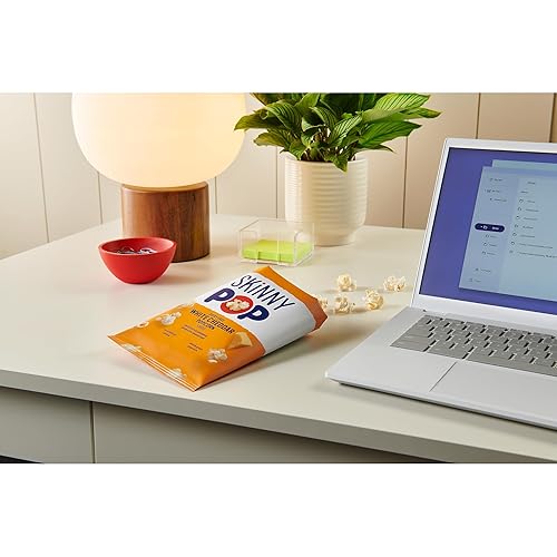 Miniatura 66 de SkinnyPop Palomitas de maíz, sabor queso cheddar blanco, grano entero, bocadillo sin lácteos, bolsa de 4.4 onzas