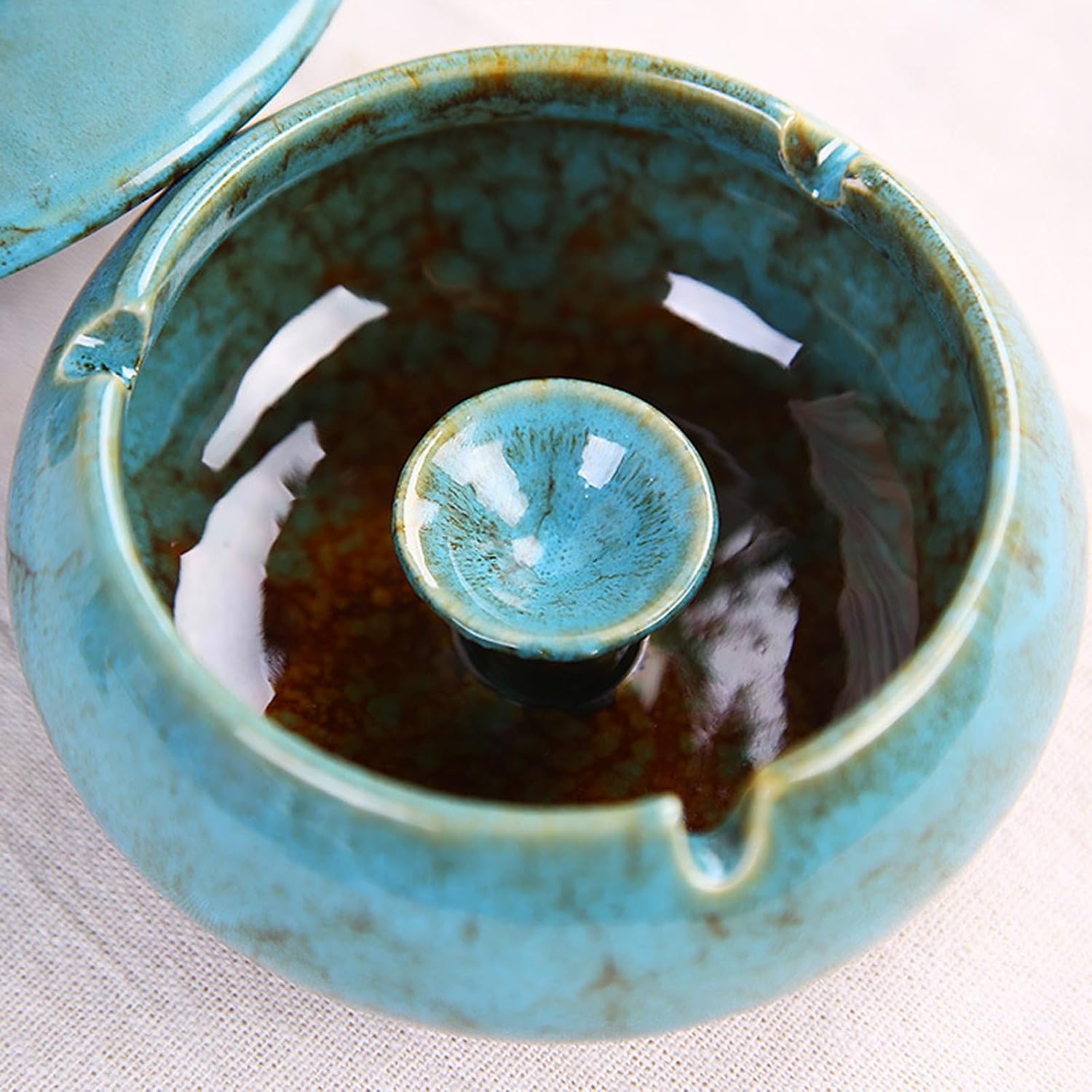 Ceramic Ashtray with Lids, Windproof, Cigarette Ashtray for Indoor or Outdoor Use，Ash Holder for Smokers,Desktop Smoking Ash Tray for Home Office Decoration - Blue