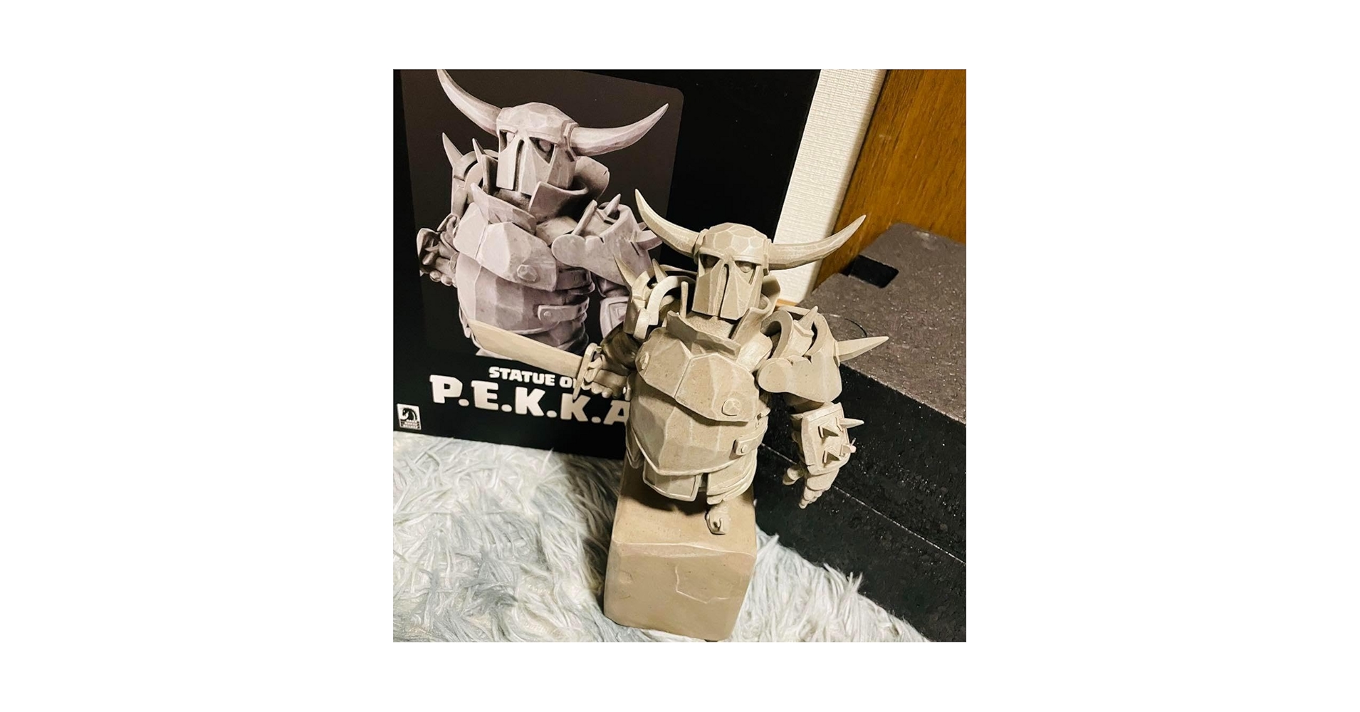 クラッシュオブクラン、クラッシュロワイヤル　ペッカ像 Amazon.co.jp: クラクラ クラロワ クラッシュオブクラン ペッカ