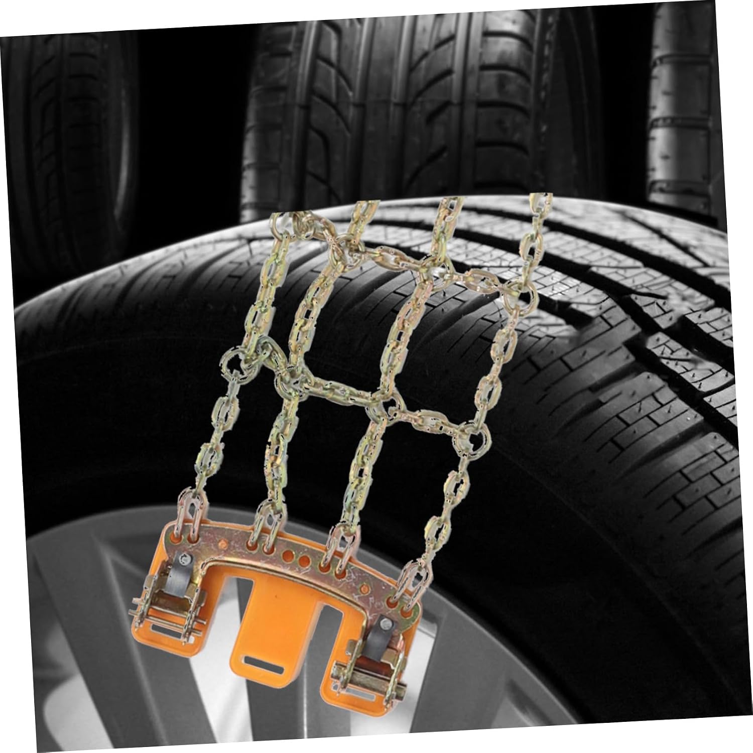 SOLUSTRE Heavy Duty Snow Chains for Car Tires Skid Tire Chains for Passenger Cars and Slip Resistant Chains for Snow Mud and Ice