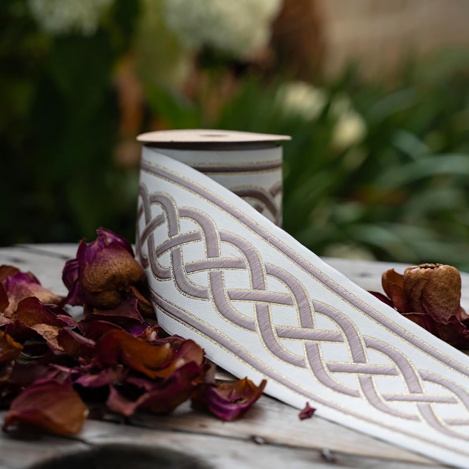 Jacquard Embroidered Trim Tape – Decorative Woven Border for Drapery, Upholstery, Cushions & Home Decor | Ideal for Interior Design, Sewing & Wholesale Projects (V3, 3.93" 3.8 Yards)