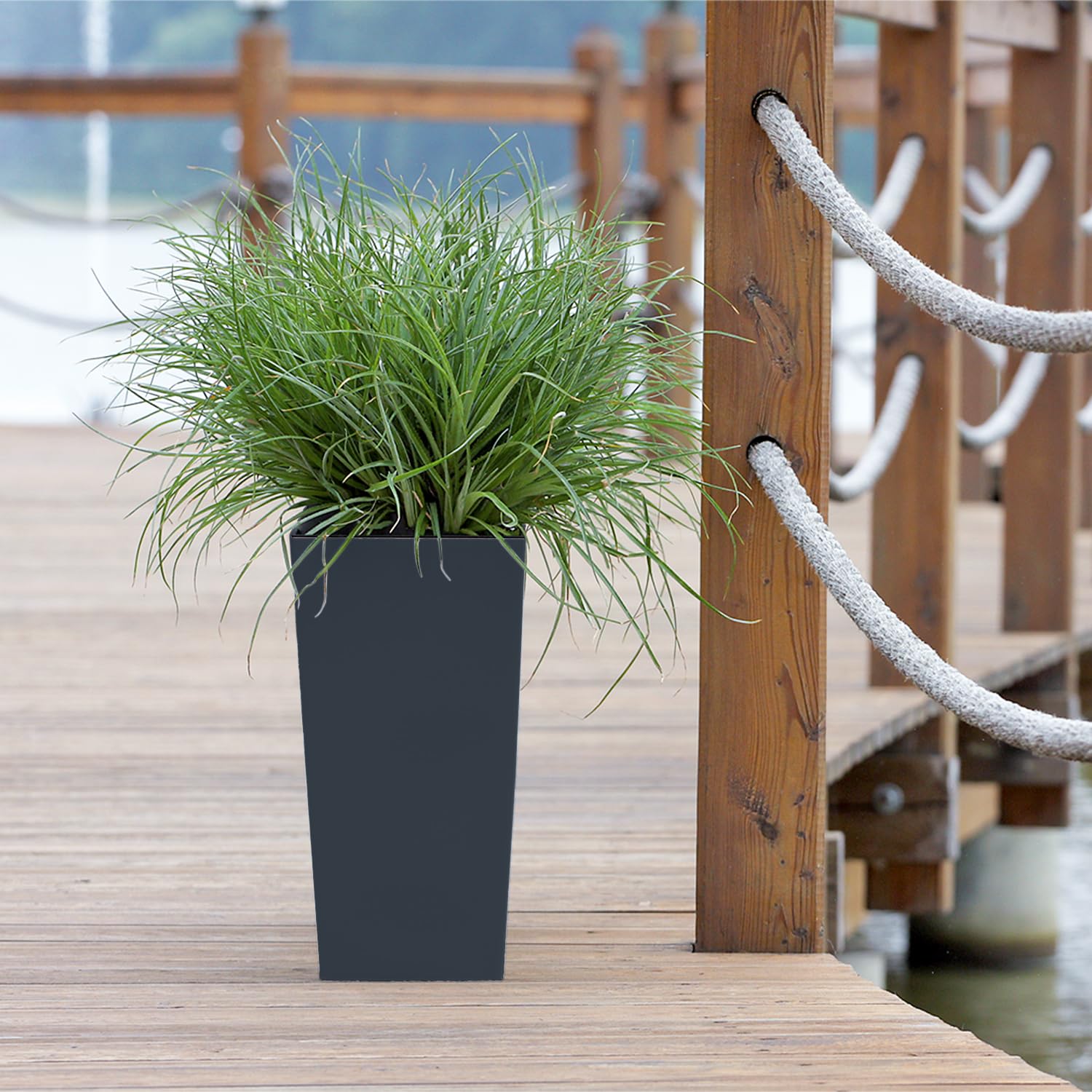 IMJ-Global - 2 Vasi per Piante da Esterno in Plastica Resistente Alle Intemperie, Vasi per Piante da Interno 26,5x26,5x50 cm (26,6L) con Inserto da 11 Litri, Arredamento Casa e Giardini (Nero)