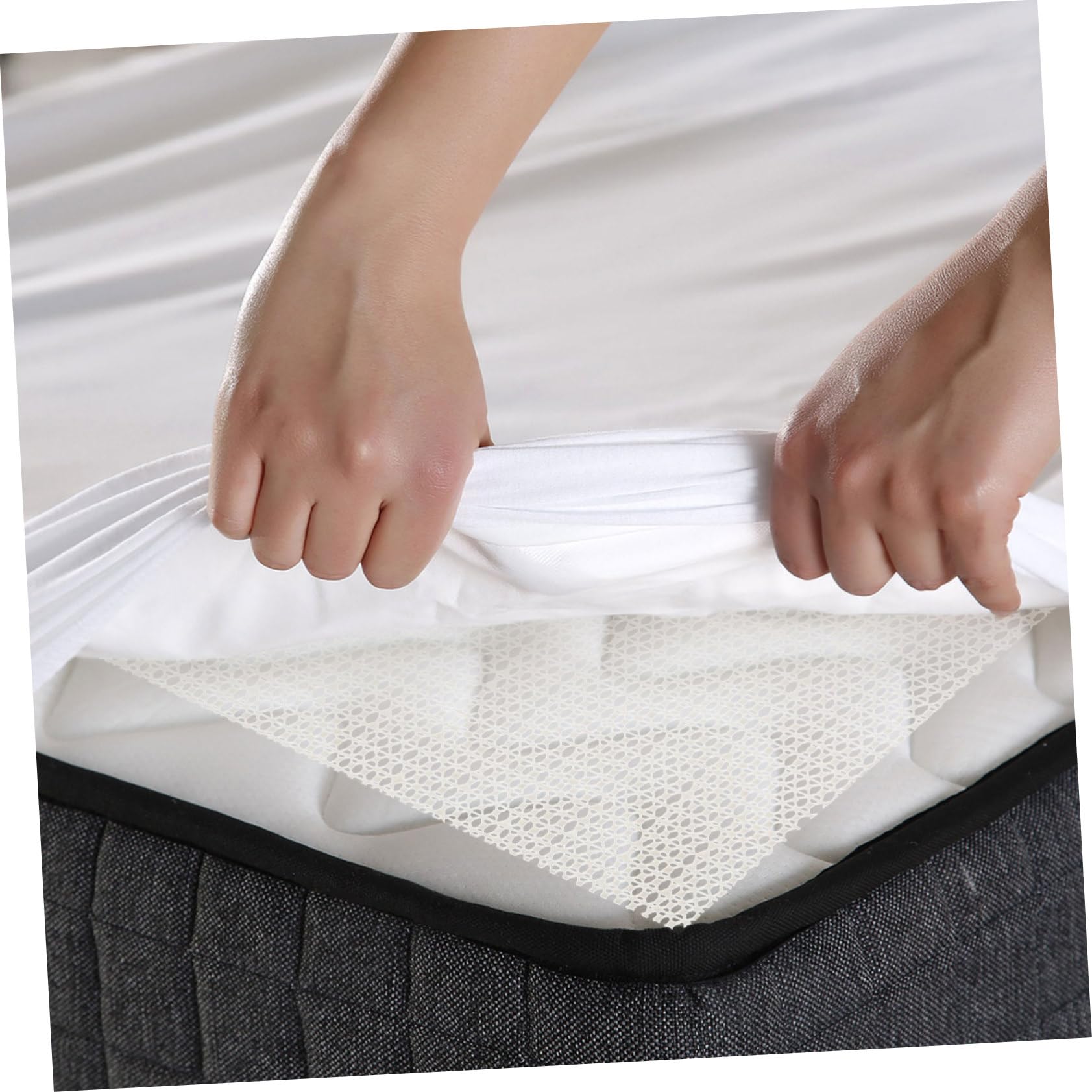 Gatuida Rechteckige Teppichunterlage 200x300cm aus PVC rutschfeste Teppichmatte zum Fixieren und Schutz von Holzböden Einfache Installation Verhindert Kräuseln