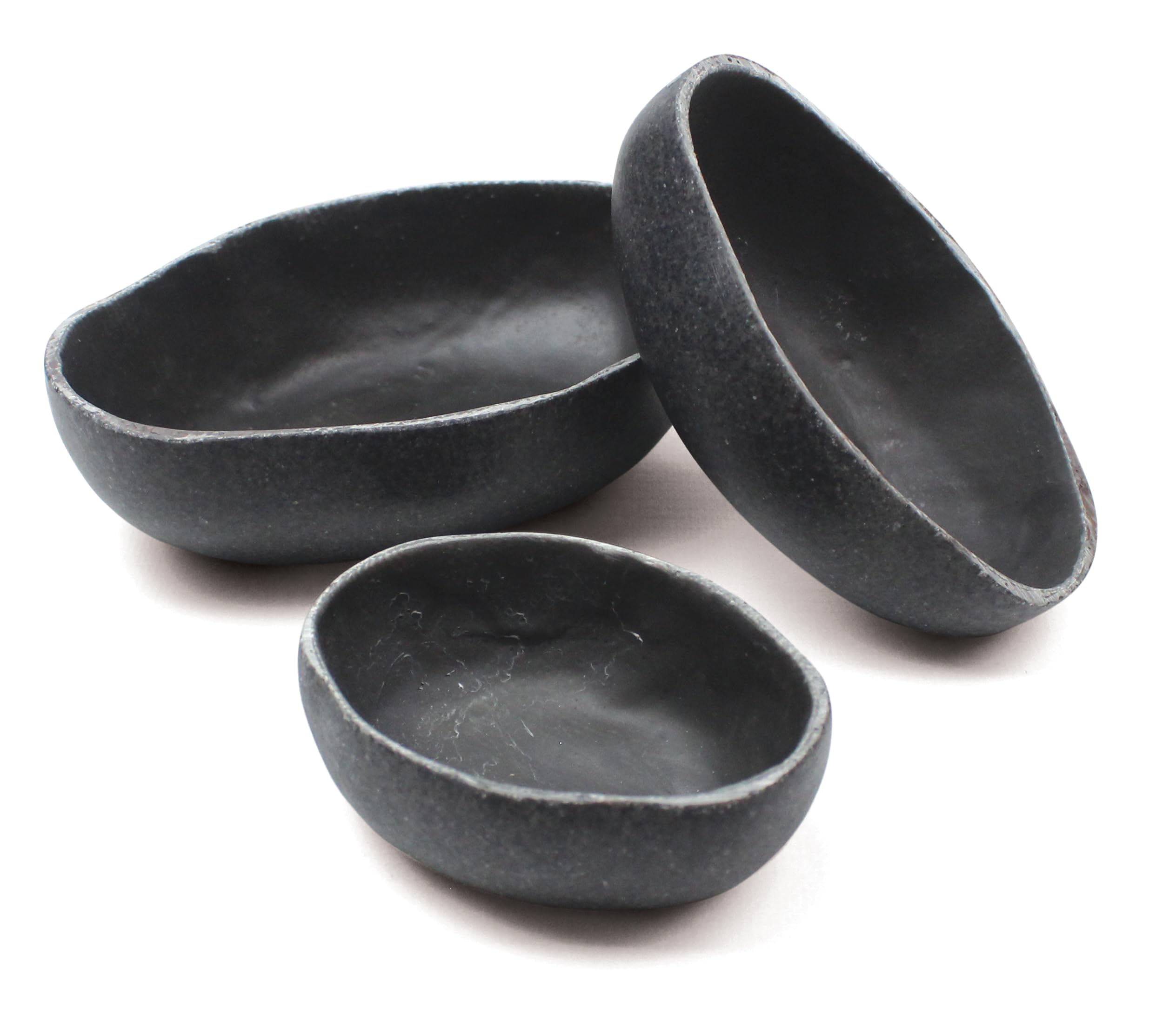 Yellow Door Rustic Bowls | Set of 3 Nesting Bowls | Pretend Play Toy Dish | Stacking heuristic Bowls | Mud Kitchen Role Play | Water, Sand and mud Play