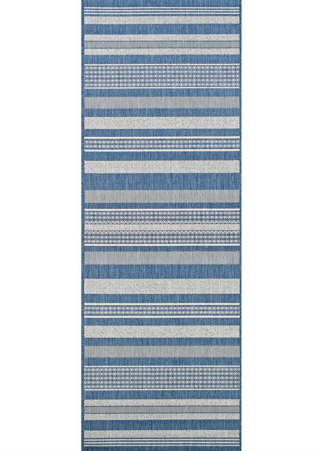 (similar) Couristan Gazebo Area Rug, 2'3" x 7'10", Champagne Blue