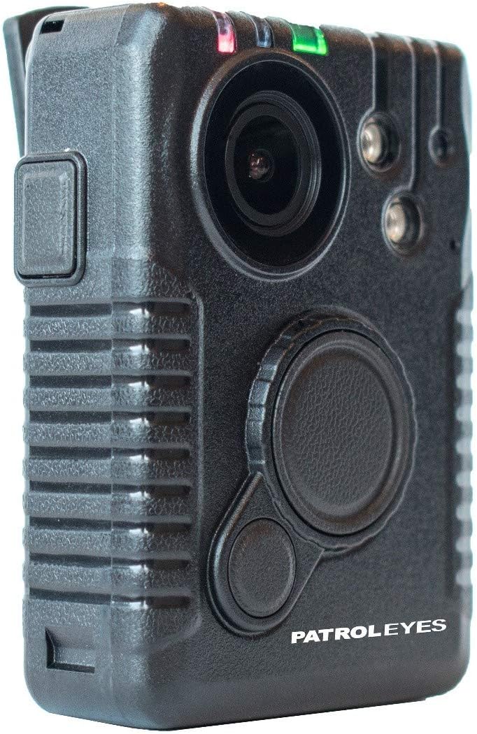 Бурчтуу алдыңкы view of the PatrolEyes PE-DV10-PRO body camera, showing indicator lights.