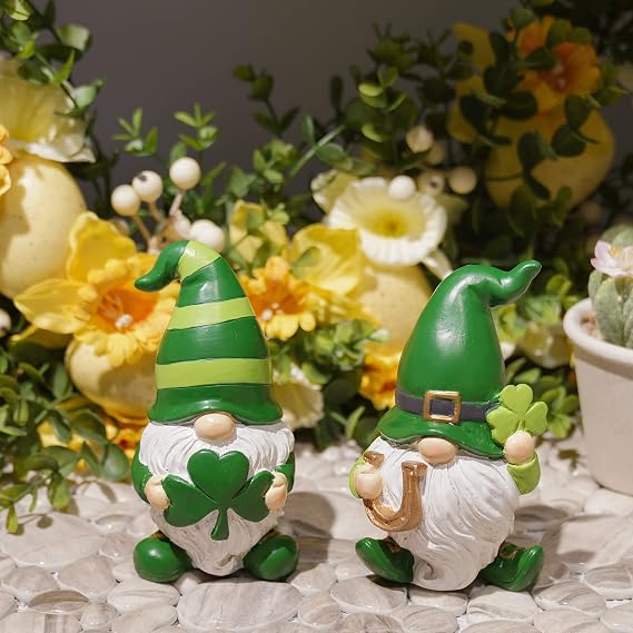 Newman House Studio St Patricks Day Decorations Gnome Decor - 2Pc Resin Gnome Figurines with Green Shamrock Horseshoe Modern Farmhouse Decor for Tabletop Home Decor