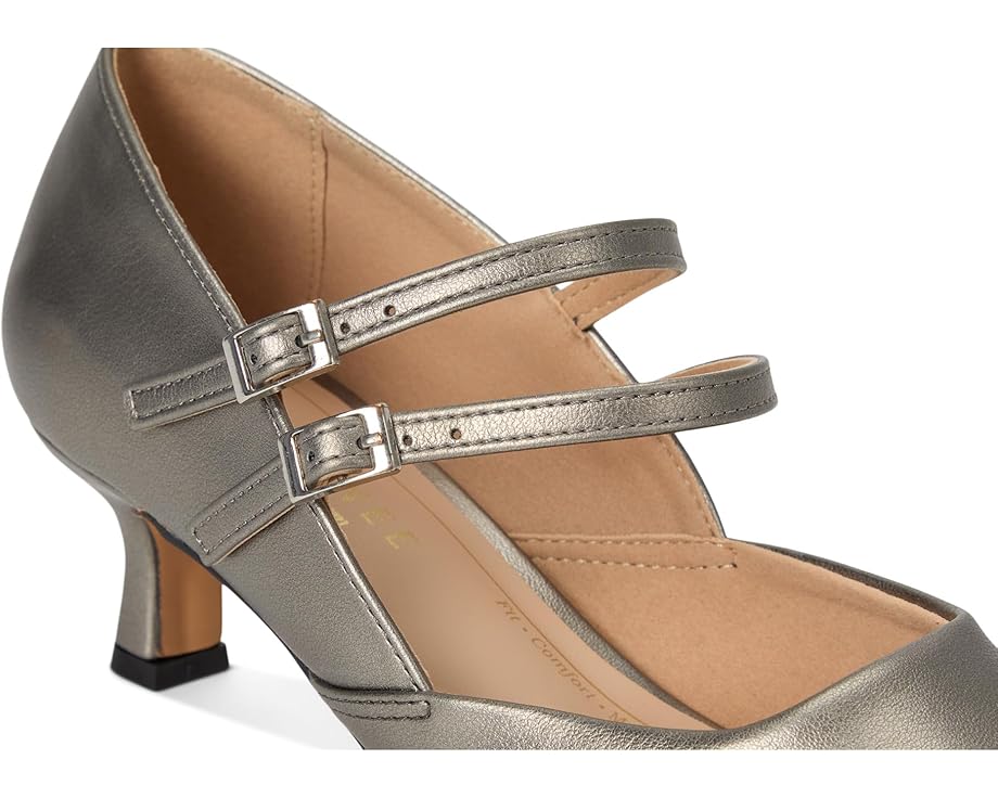 Journee Collection Carnation - Right View