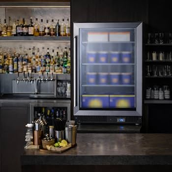 Amazon.com: Summit 24” Display Freezer, 5.14 cu.ft. Capacity