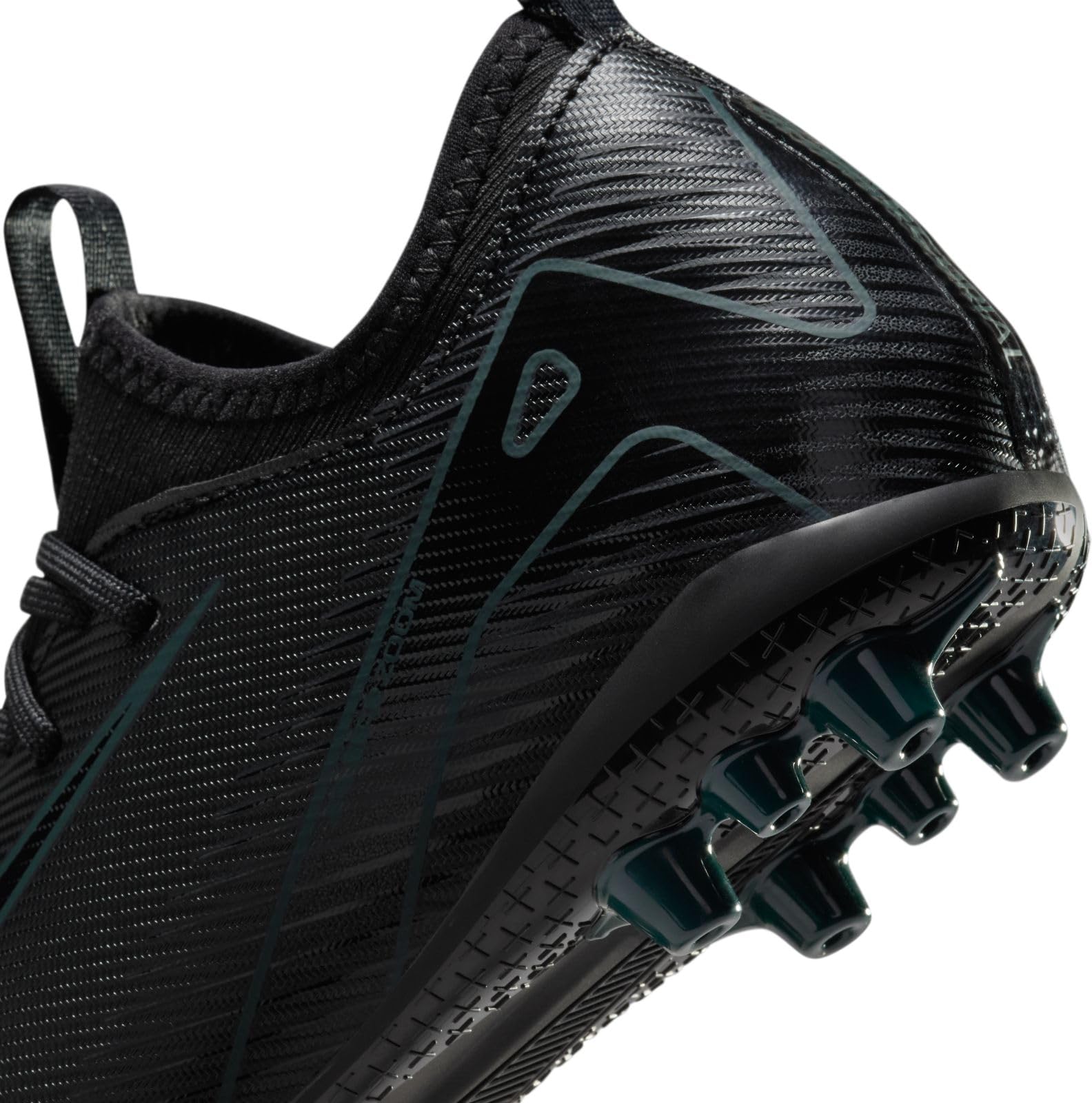 Nike Garçon Jr Zoom Vapor 16 Academy AG Soccer Shoe
