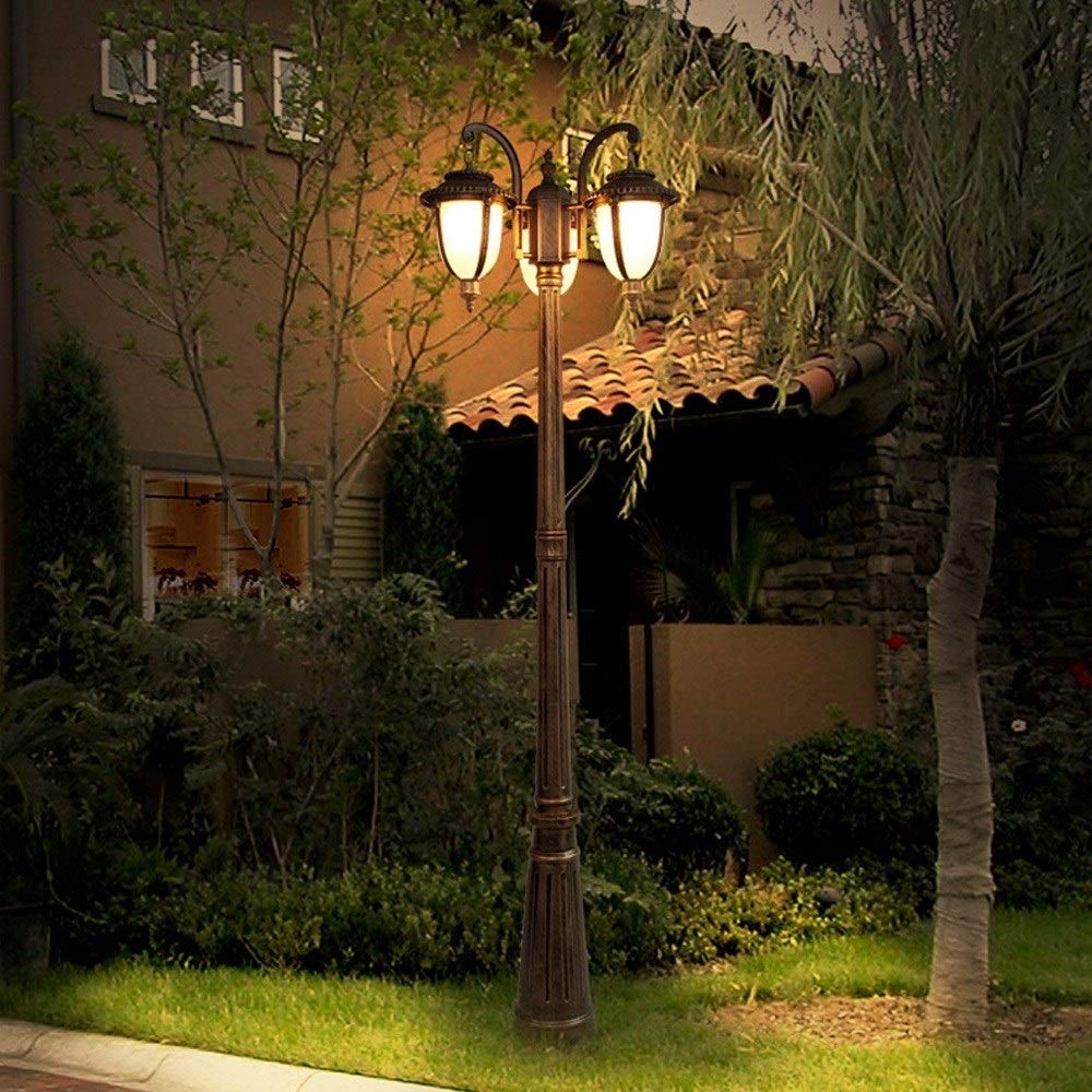Borne Lumineuse extérieure étanche à 3 têtes, Style européen Vintage, Lampe de Jardin rétro Traditionnelle en Bronze, Lanterne sur Poteau E27 Roads St,