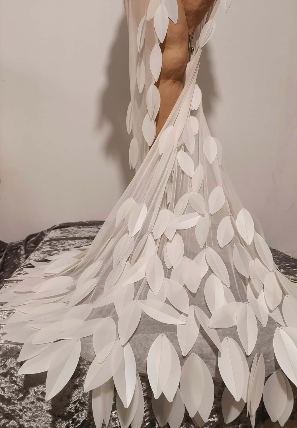 Women's Pearls Evening Dresses Sexy Off Shoulder High Slit Maxi Dresses at Night Floor Length Party Dress for Cocktail Party Wedding Formal Evening Ball Gowns White