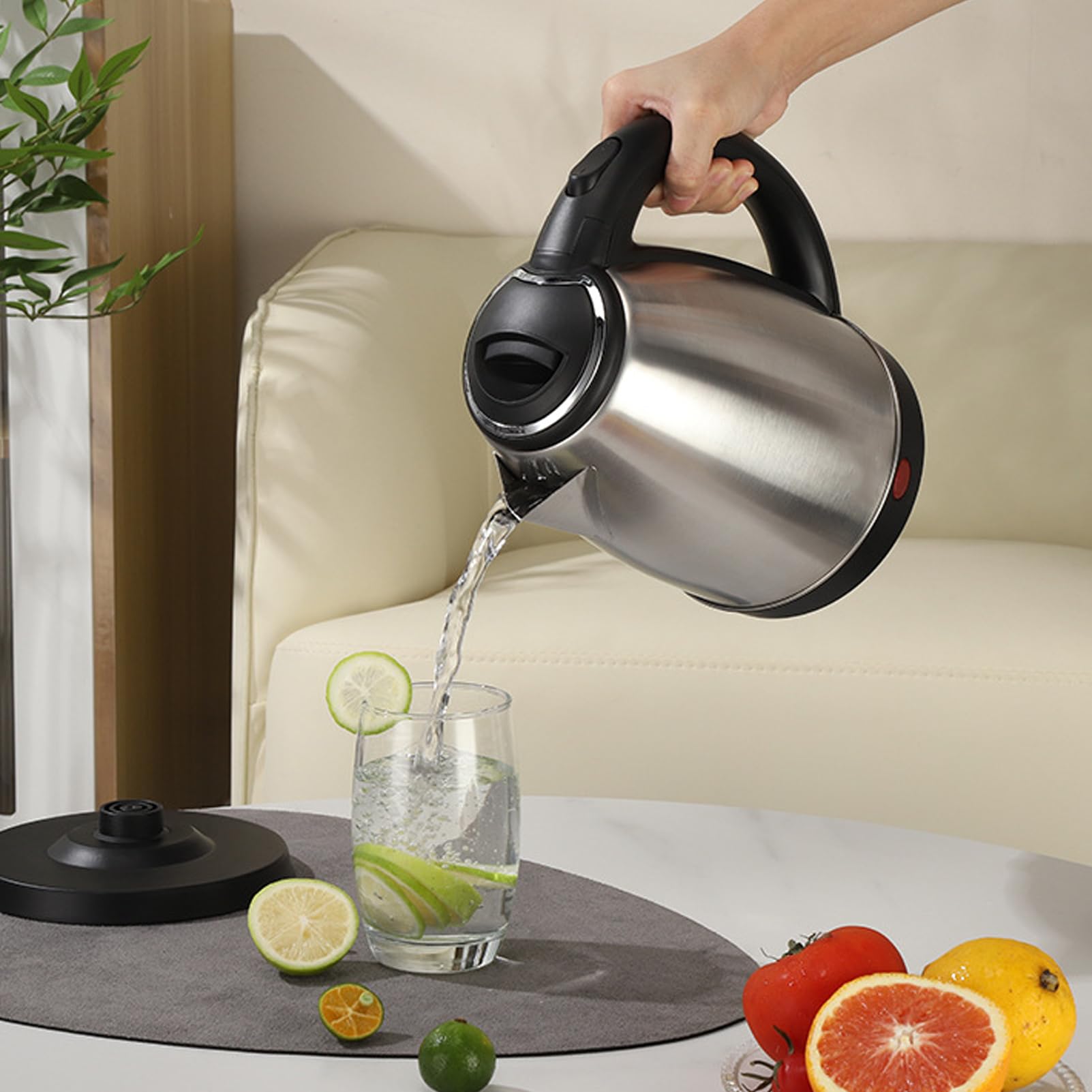 Elektryczny Czajnik Stalowy Nierdzewny, 2L, 1500W, Automatyczne Wyłączanie Zabezpieczenie Silver,2L