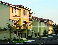 Vista 2 de Builders Edge 12 pulgadas de ancho x 48 pulgadas de alto, montante central superior de catedral estándar, persianas con listones abiertos, incluye