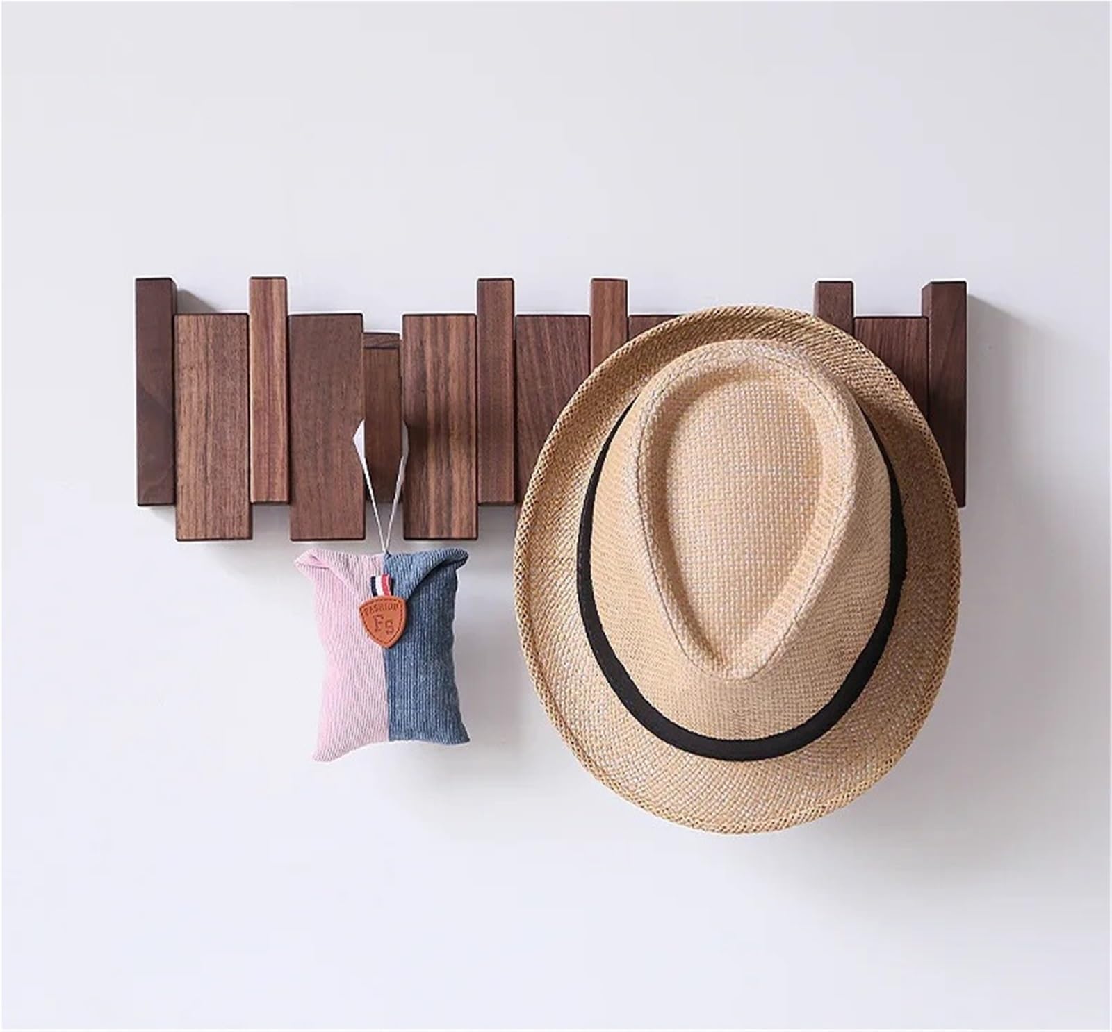 Porte-manteau mural en noyer à suspendre au mur, porte d'entrée, porche, porte-manteau perforé en bois massif perforé pour clés de piano, crochets à vêtements (marron, 32 x 15 cm)