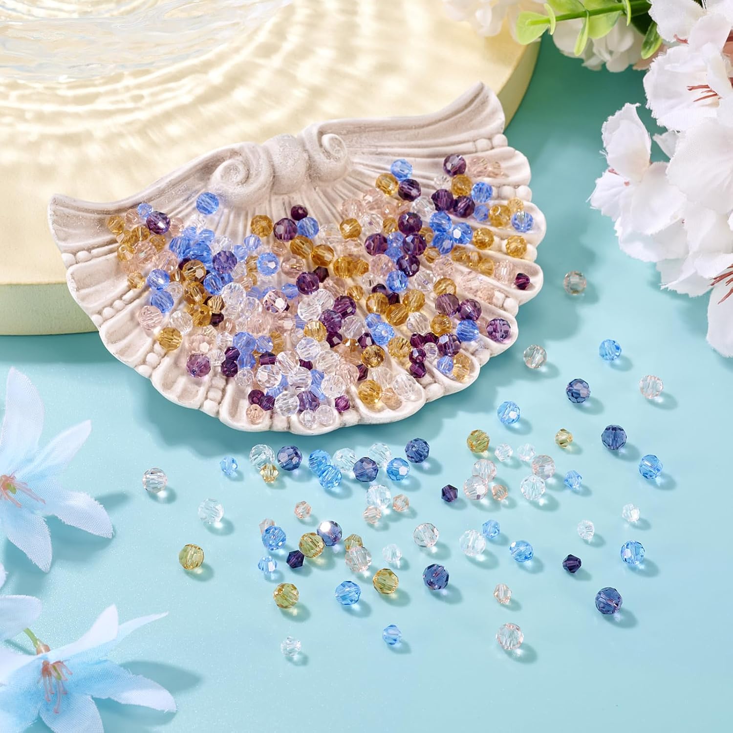 FASHEWELRY 300Pcs Clear Faceted Glass Beads Bulk Assorted Crystal Beads for Crafts 4mm Bicone Bead 6mm Round Sparkly Beads for Jewelry Making Decorations Bracelets Necklace Earring DIY Crafts - Image 6