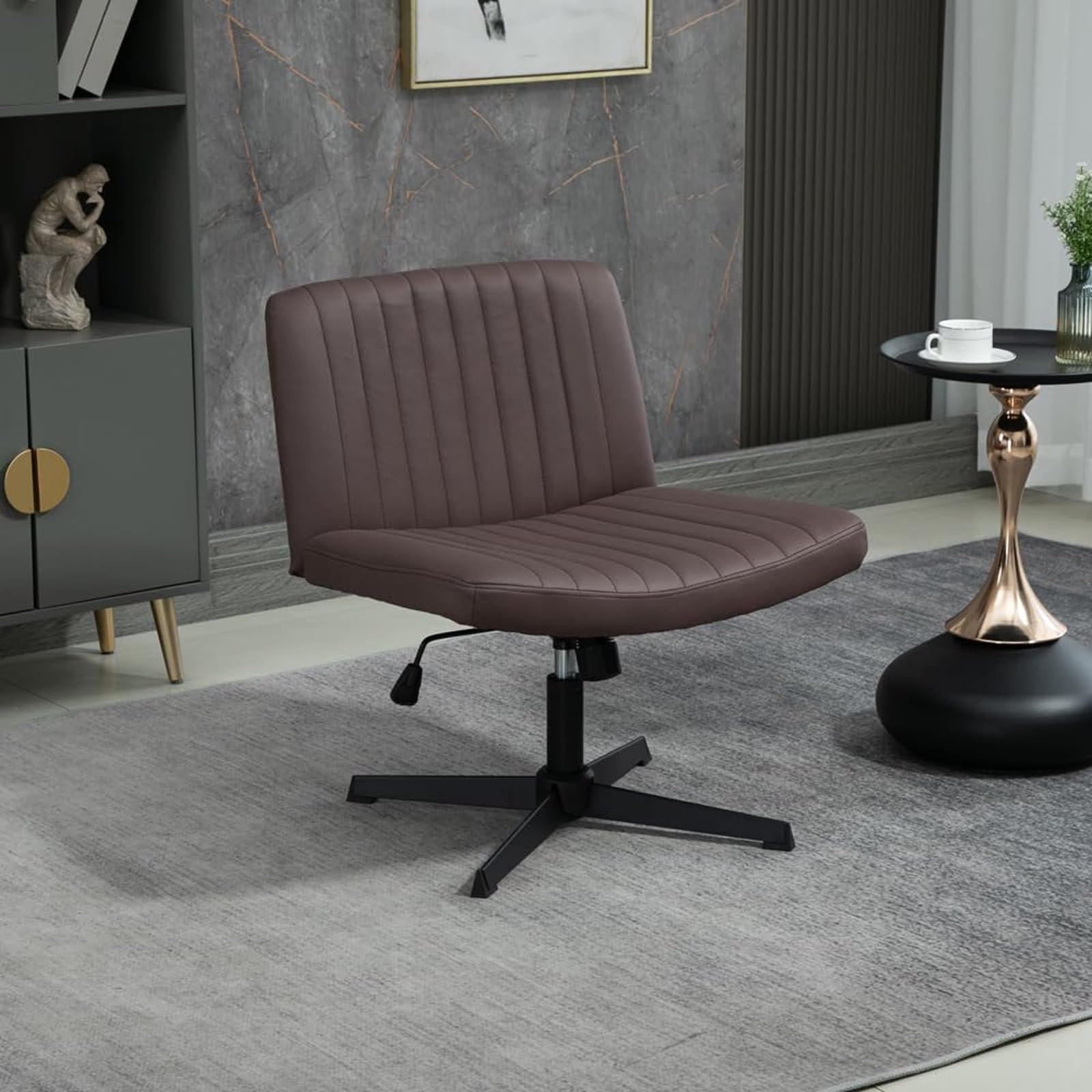 Ergonomiczne, duże i wysokie krzesło biurowe bez podłokietników, z bardzo szerokim siedziskiem i regulacją wysokości, pogrubiona poduszka ze skóry PU, na biurko domowe
