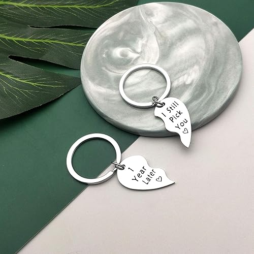 Miniatura 6 de Vadaka Llavero de primer aniversario de boda, joyería de aniversario, llavero a juego para pareja, llavero de aniversario, regalo para marido de