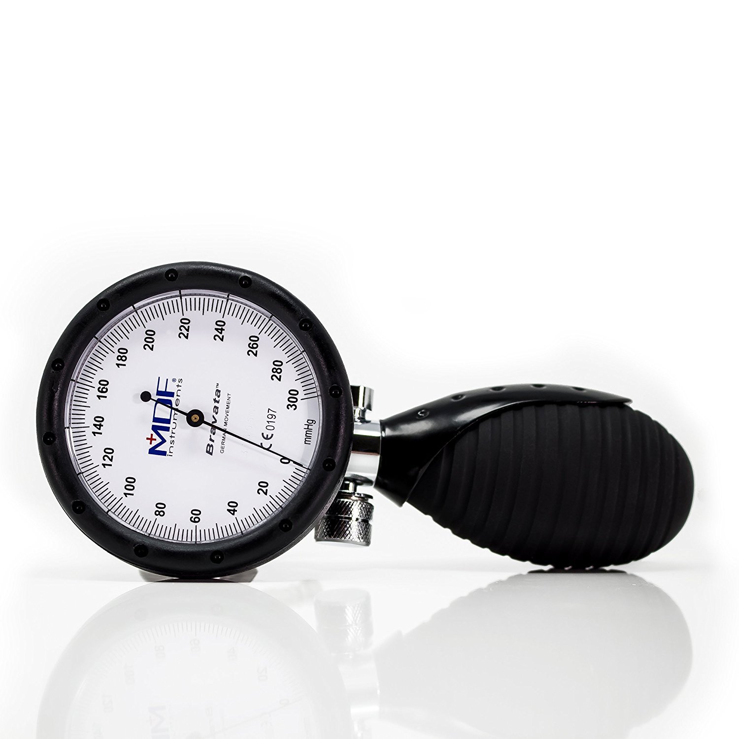 MDF® Bravata® Palm Aneroid sphygmomanometr - profesjonalny pomiar ciśnienia krwi z mankietem o rozmiarze dla dorosłych w zestawie - szary (MDF848XPD-12)
