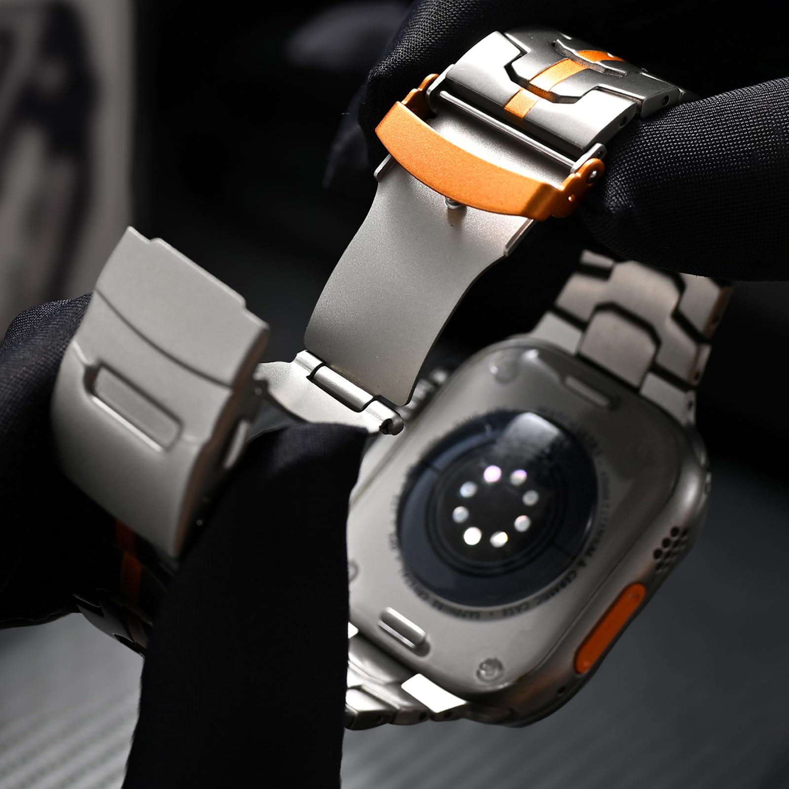 SEURE Titan Armband Kompatibel mit Apple Watch Ultra 2/Ultra 49mm,Serie 10 46mm,Serie 9/8/7 45mm,Serie SE2/6/SE/5/4 44mm, 3/2/1 42mm Edelstahl Gliederarmband Sport Ersatzarmbänder