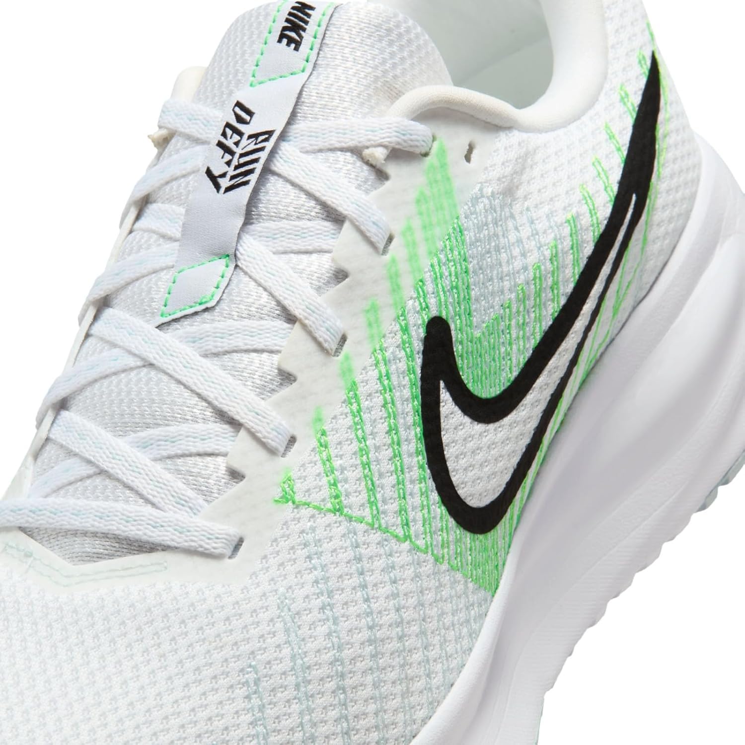 Nike Men's Run Defy Road Running Shoes - Image 2