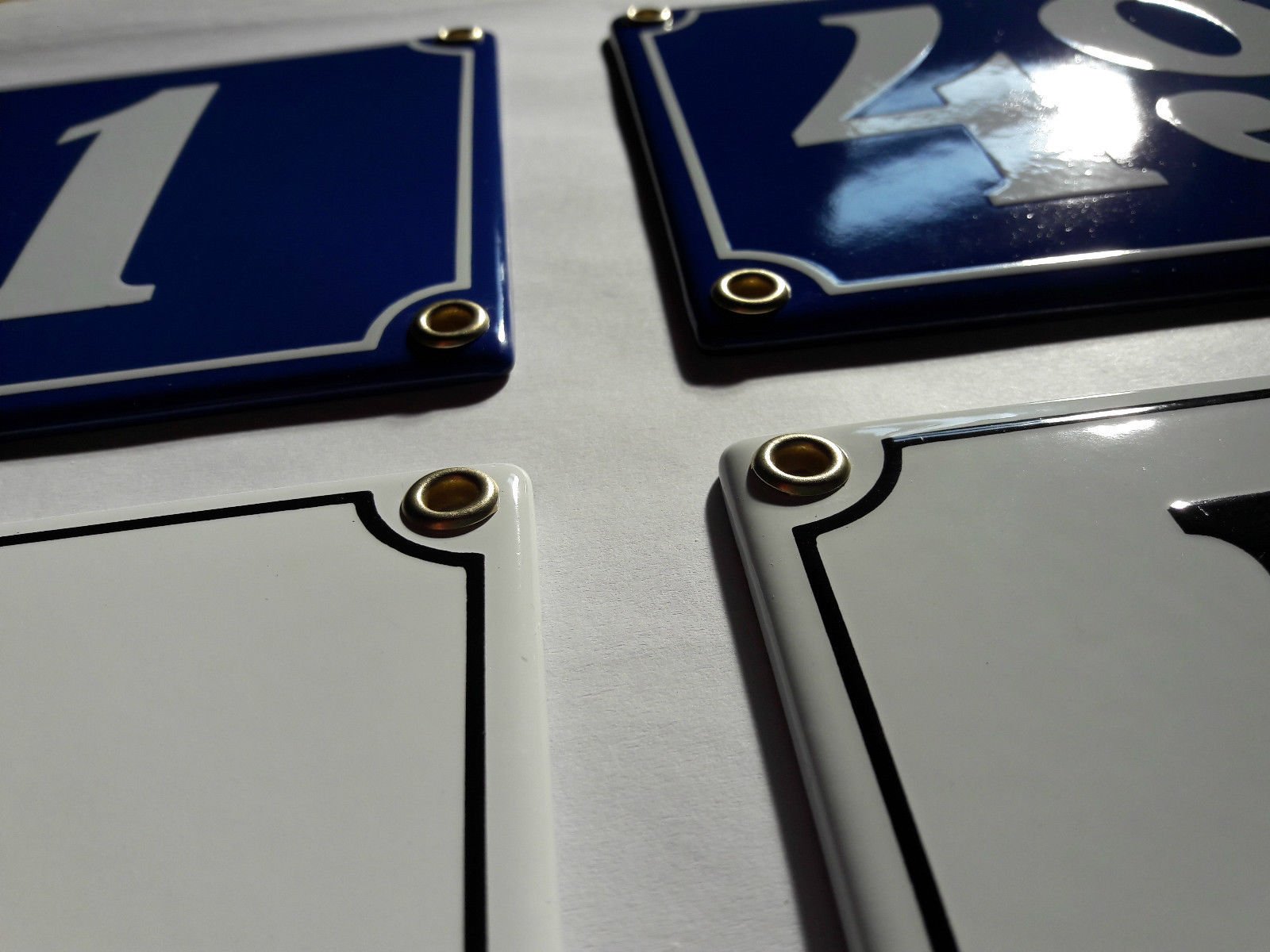 Plaque De Numéro De Maison Ovale En émail - Numéro 8 - Blanc/noir - Fabriqué à La Main