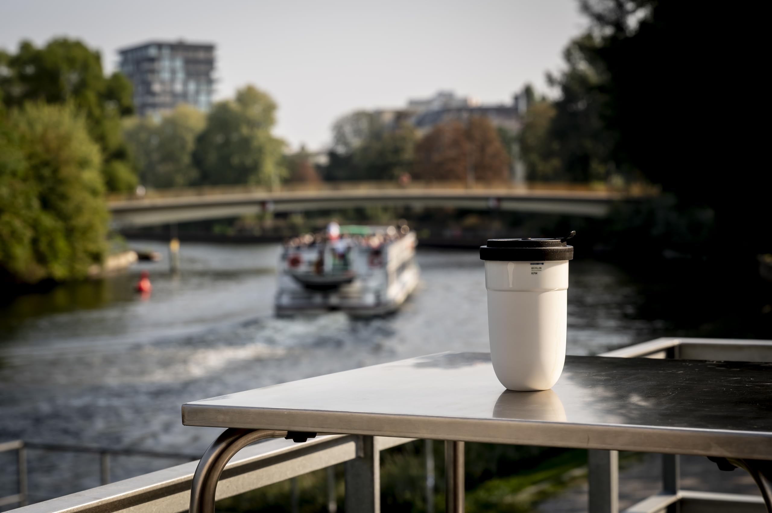 KPM Berlin LAB To-Go kubek, porcelana, kubek do kawy, kubek do kawy na wynos 460 ml, ręcznie wykonany, biały