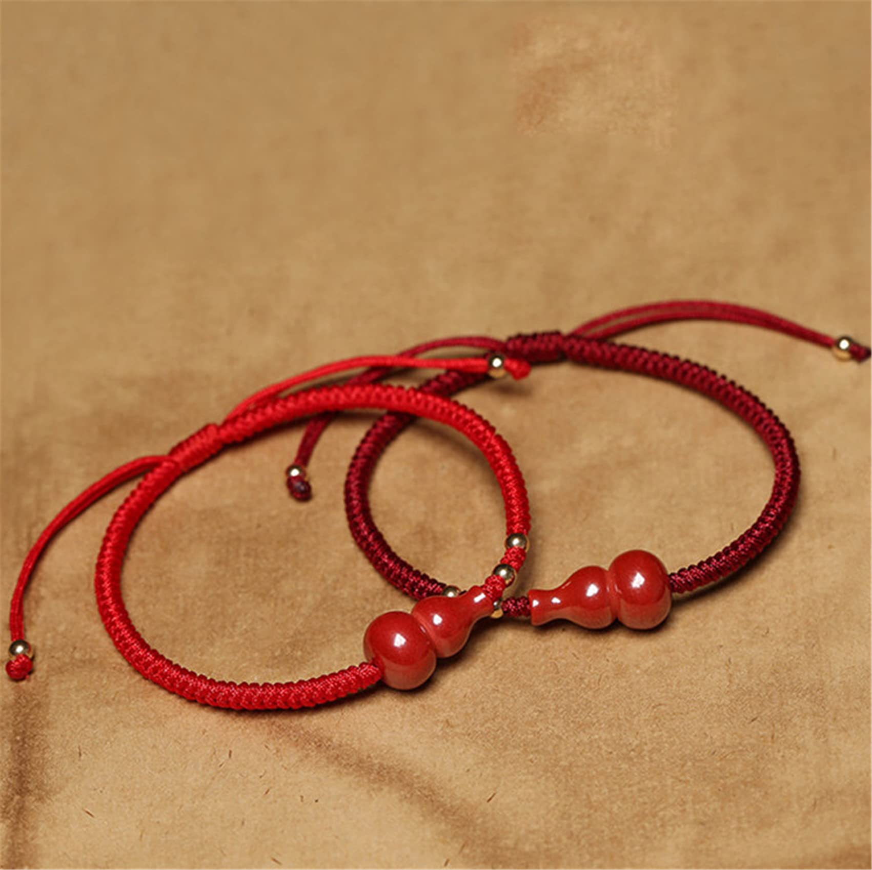 Pulsera de la Suerte, Pulsera Feng Shui, Wealth Wu Lou, Calabaza cinabrio, Hilo Rojo Trenzado, Amuleto Ajustable, talismán para Prosperidad, y el Dinero.