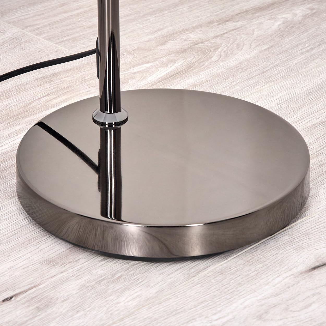 HOFSTEIN Lampadaire Koyoto, lampadaire en métal/verre noir/chrome/fumé, lampe réglable au design rétro/vintage (Ø 25 cm), interrupteur au pied, 140 cm, E27, salon, chambre à coucher, couloir