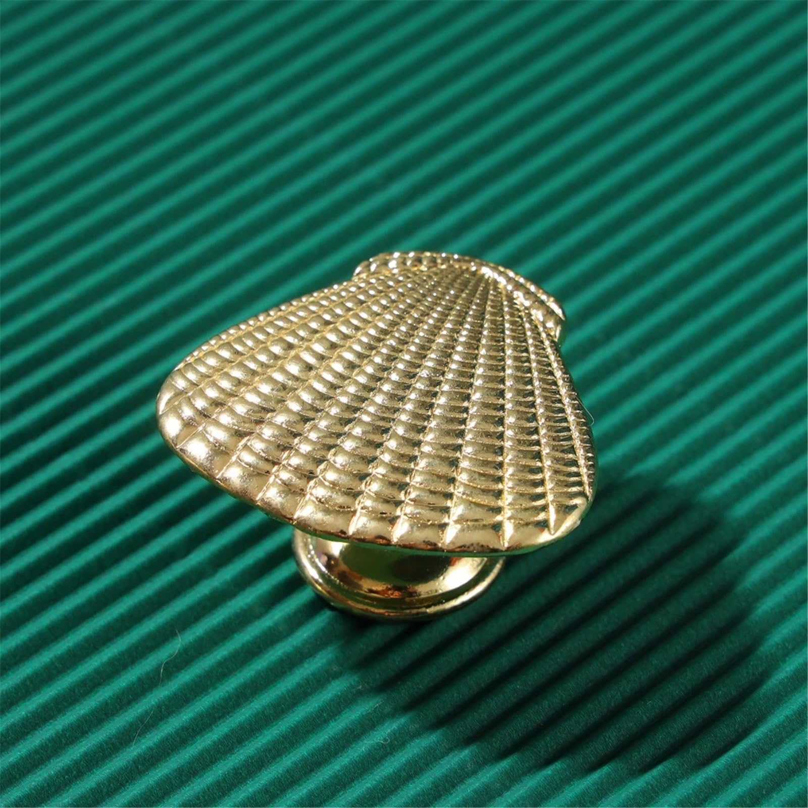 KDHCVKZ 1pcs Animal Shape Zinc Alloy Handles Furniture Kitchen Handle Drawer knobs Door Knob for Cabinet and Cupboard Dresser Drawer Knobs(Small Shell)