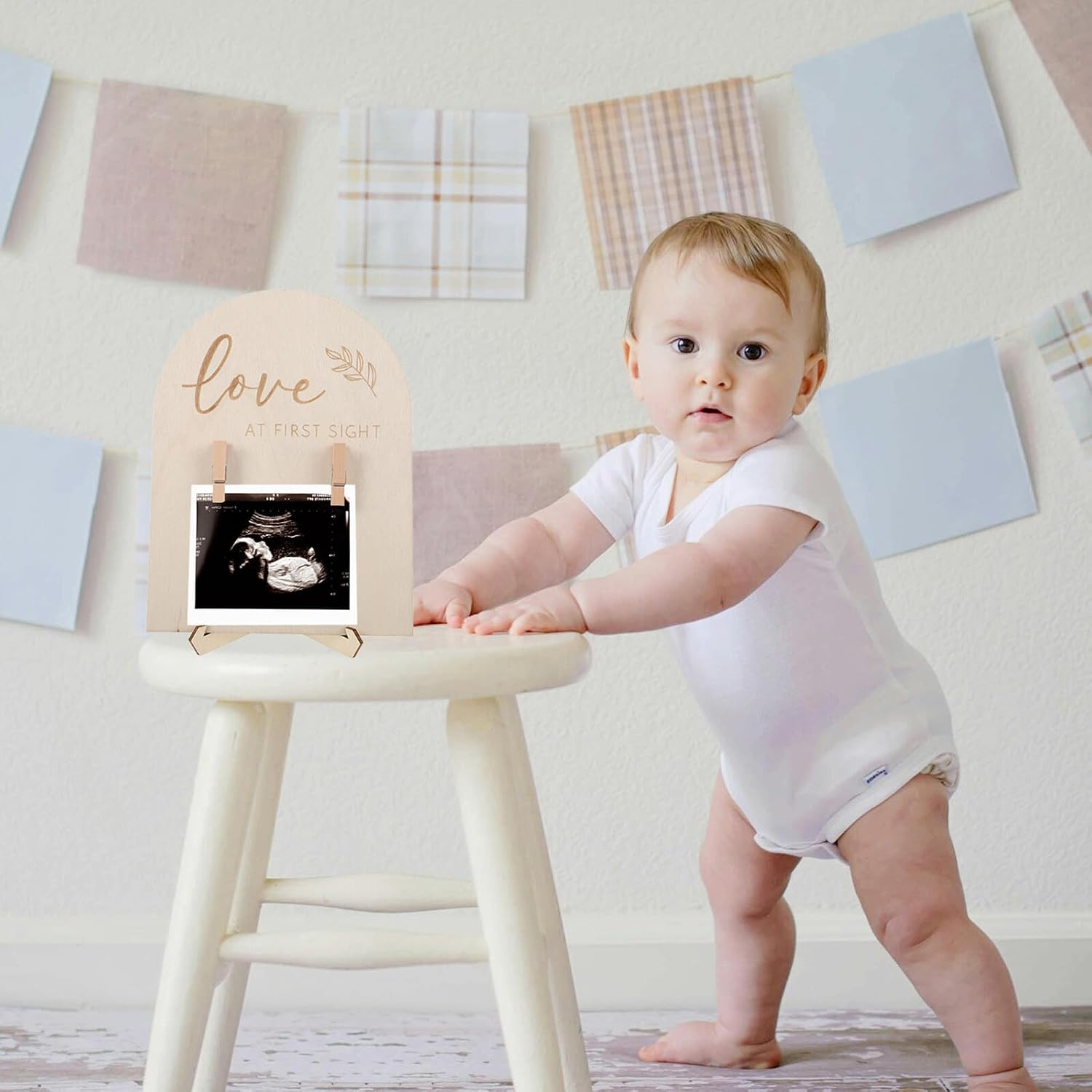 Toddmomy Wooden Sonogram Photo Frame Newborn Picture Frame with Stand and Clip Shower Nursery Decor Announcement Plaque for Expecting Parents