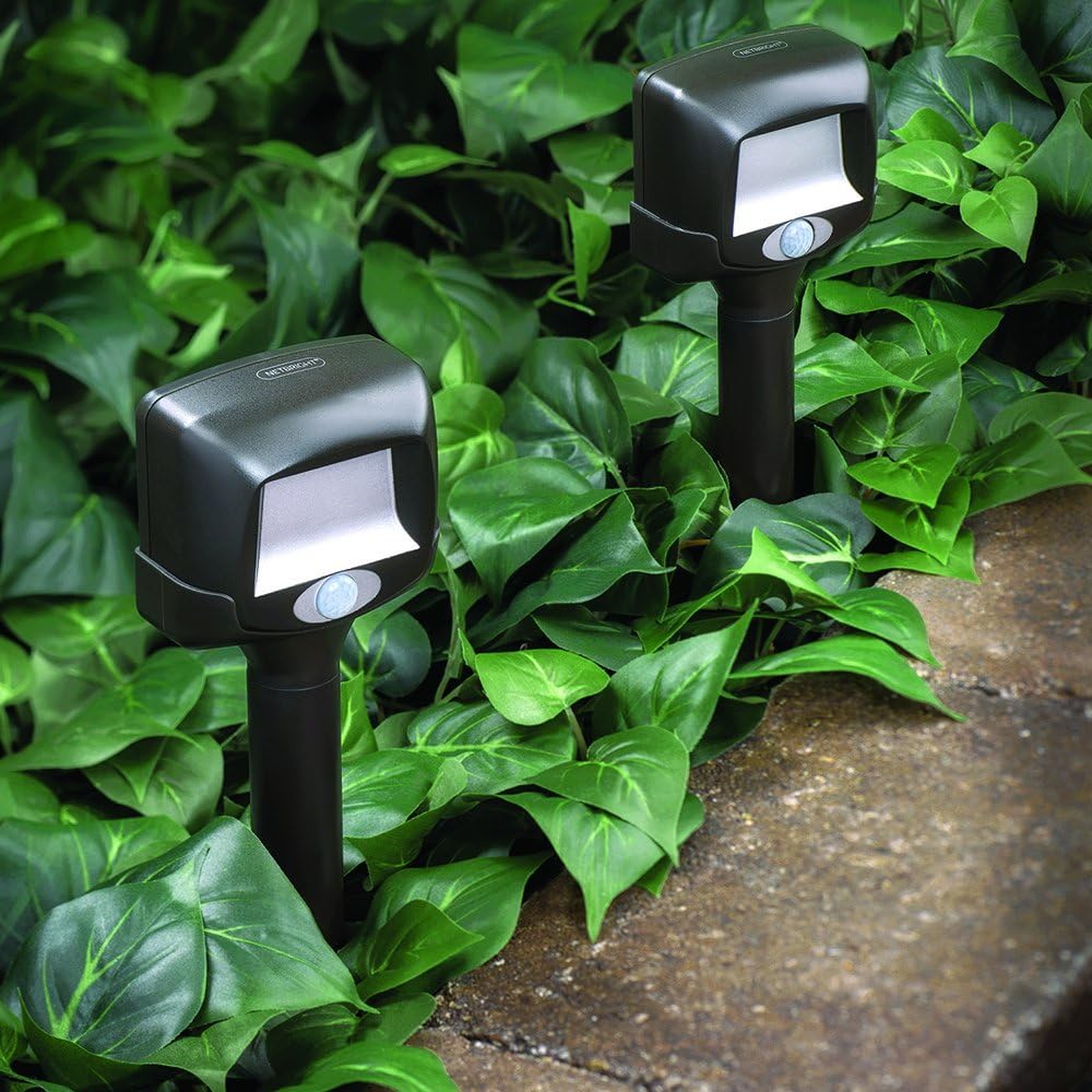 Tесh Dеаlѕ 🔥 Mr. Beams MBN580 NetBright Technology LED Path and Deck Lights, Outdoor Garden Landcape Lighting, Wireless with Motion Sensor Detection (2-Pack), Brown