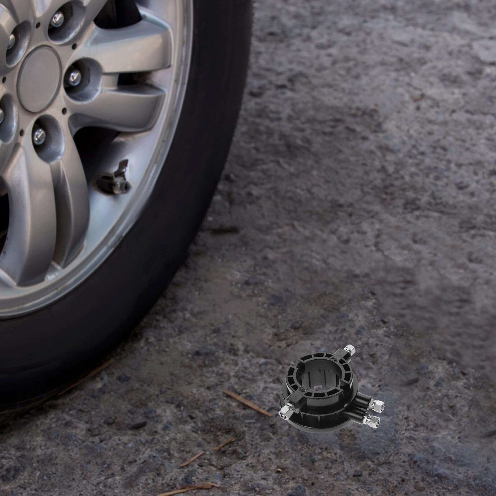 Drehkupplungs Reifenmontiergerät mit Schnellventil und Luftverteilung für Kfz Reifen Robustes Autowerkzeug für Werkstatt und Heimwerker