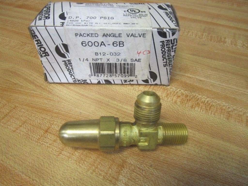 Refrigeration Products 600A6B 1/4" NPT x 3/8" Flare Packed Angle Valve