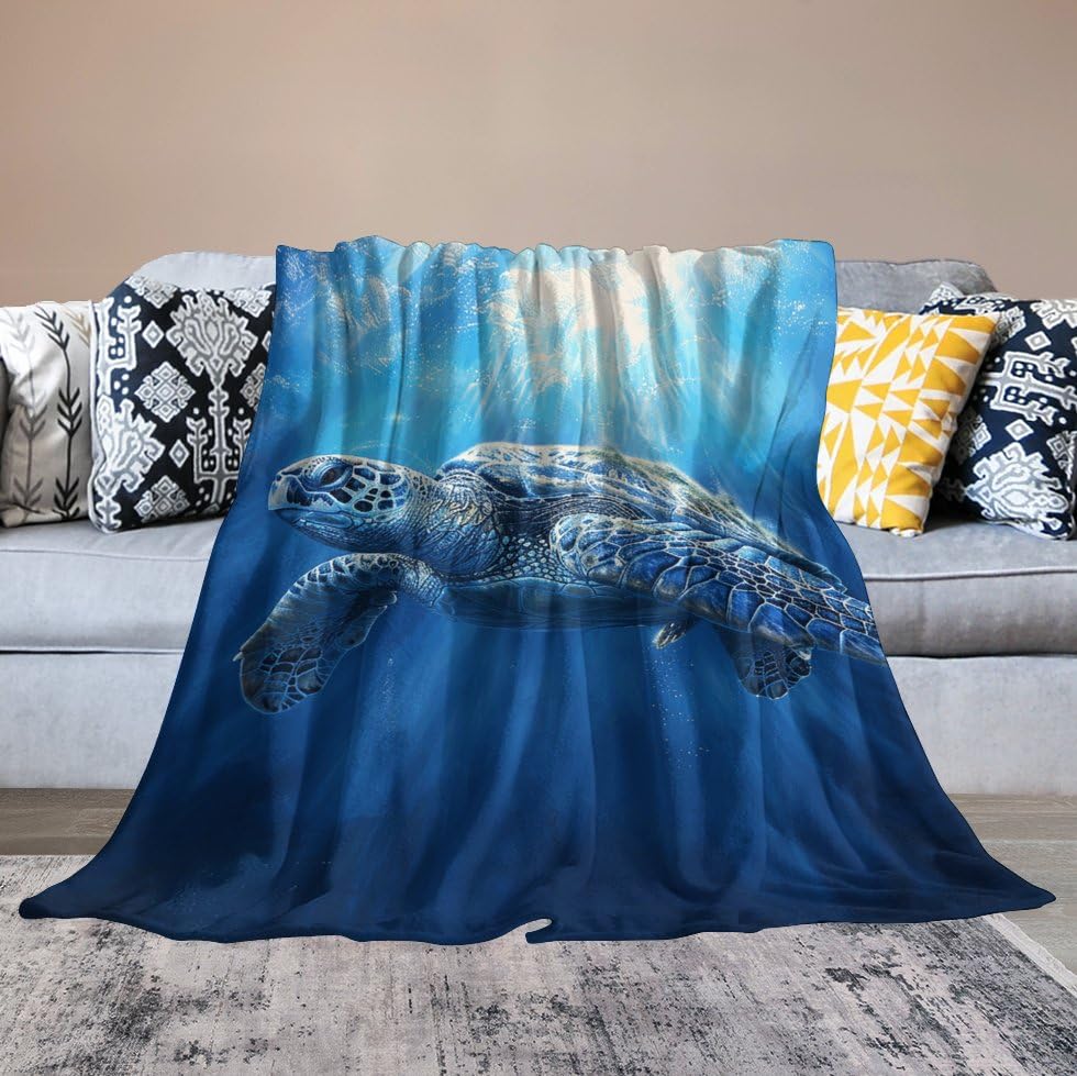 Couverture flanelle bleu foncé pour vos soirées cocooning devant la télévision