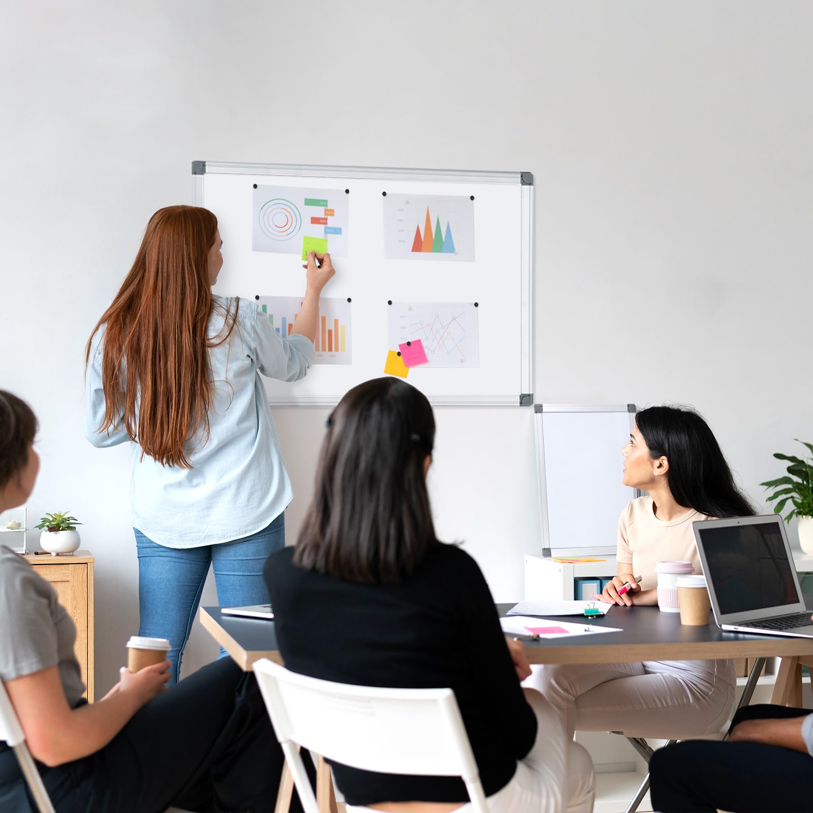 SWANCROWN Whiteboard, 76x50cm, Magnettafeln mit Aluminiumrahmen | Wandmontage oder Aufhängung, Trocken Abwischbar, Magnettafel Beschreibbar, mit Stiftablage, Whiteboard für Büro, Küche, Home