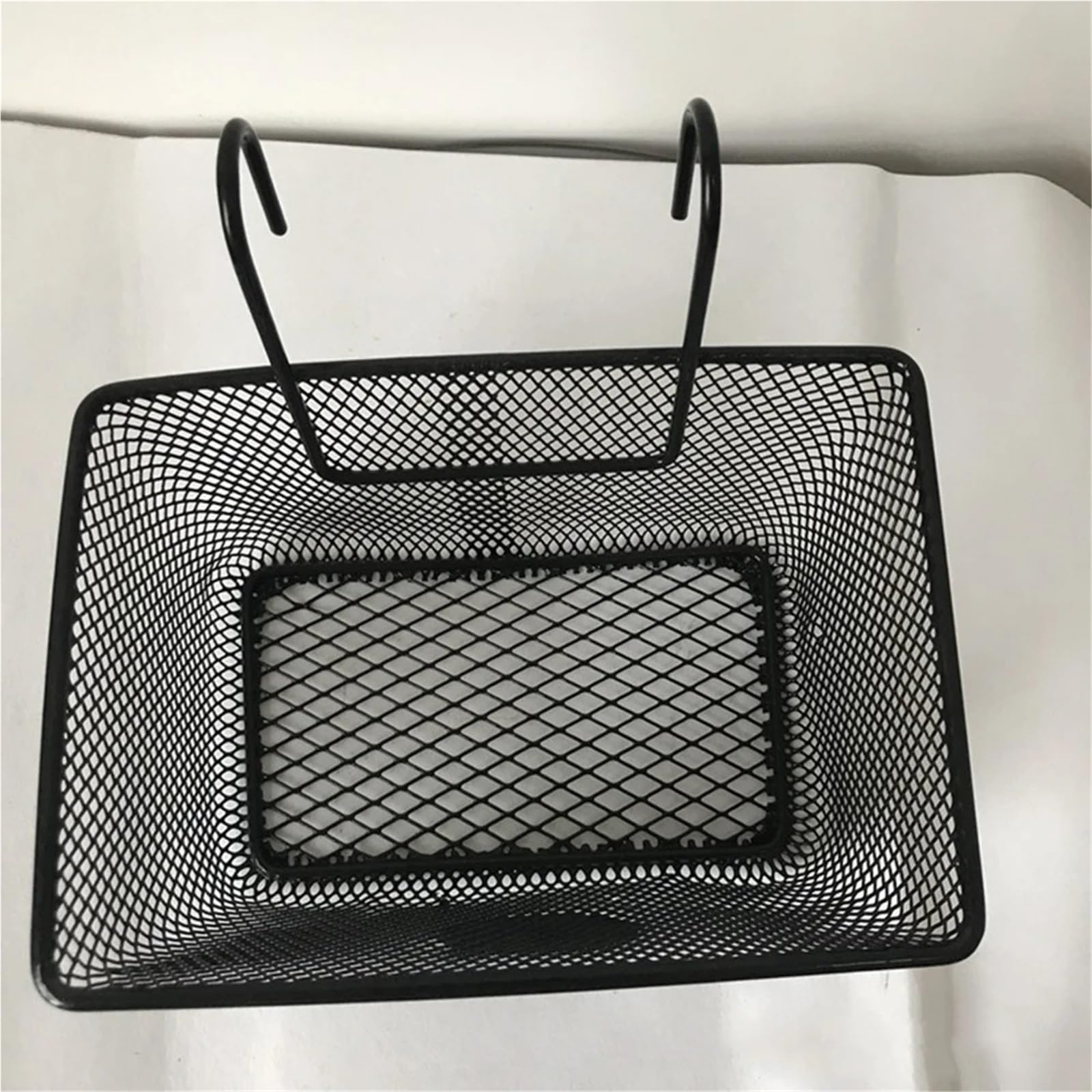 Panier à vélo en Maille métallique | Maille métallique noire 25x17x15cm déplacements, pique-nique, loisirs : guidon avant à dégagement rapide