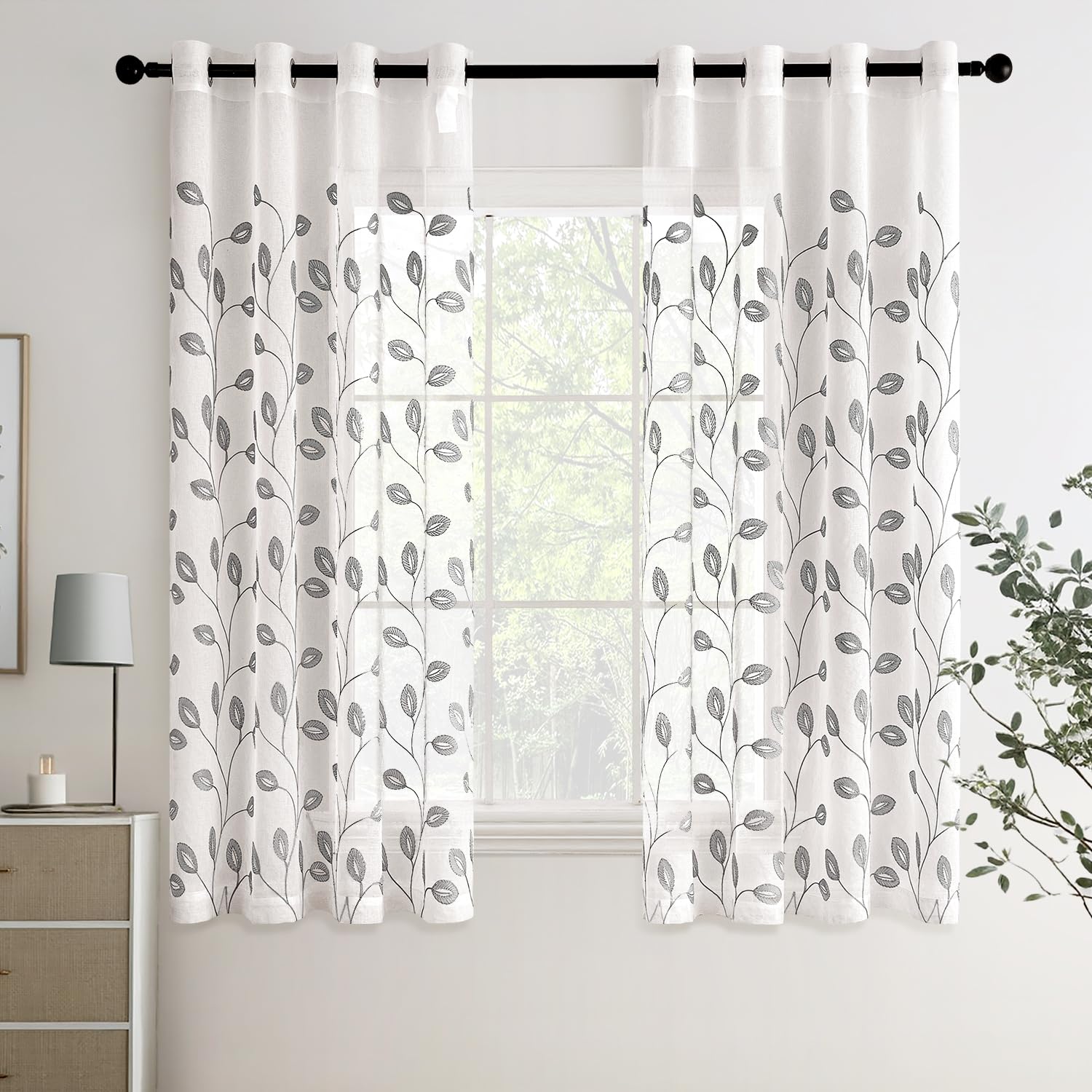 MIULEE Cortinas Salon Modernas con Bordado de Hojas 2 Piezas, Lindas Cortinas Visillos Dormitorio Matrimonio con Ojales, Cortinas Translucidas Salón con Hojas Motivos 140x160 Gris Claro
