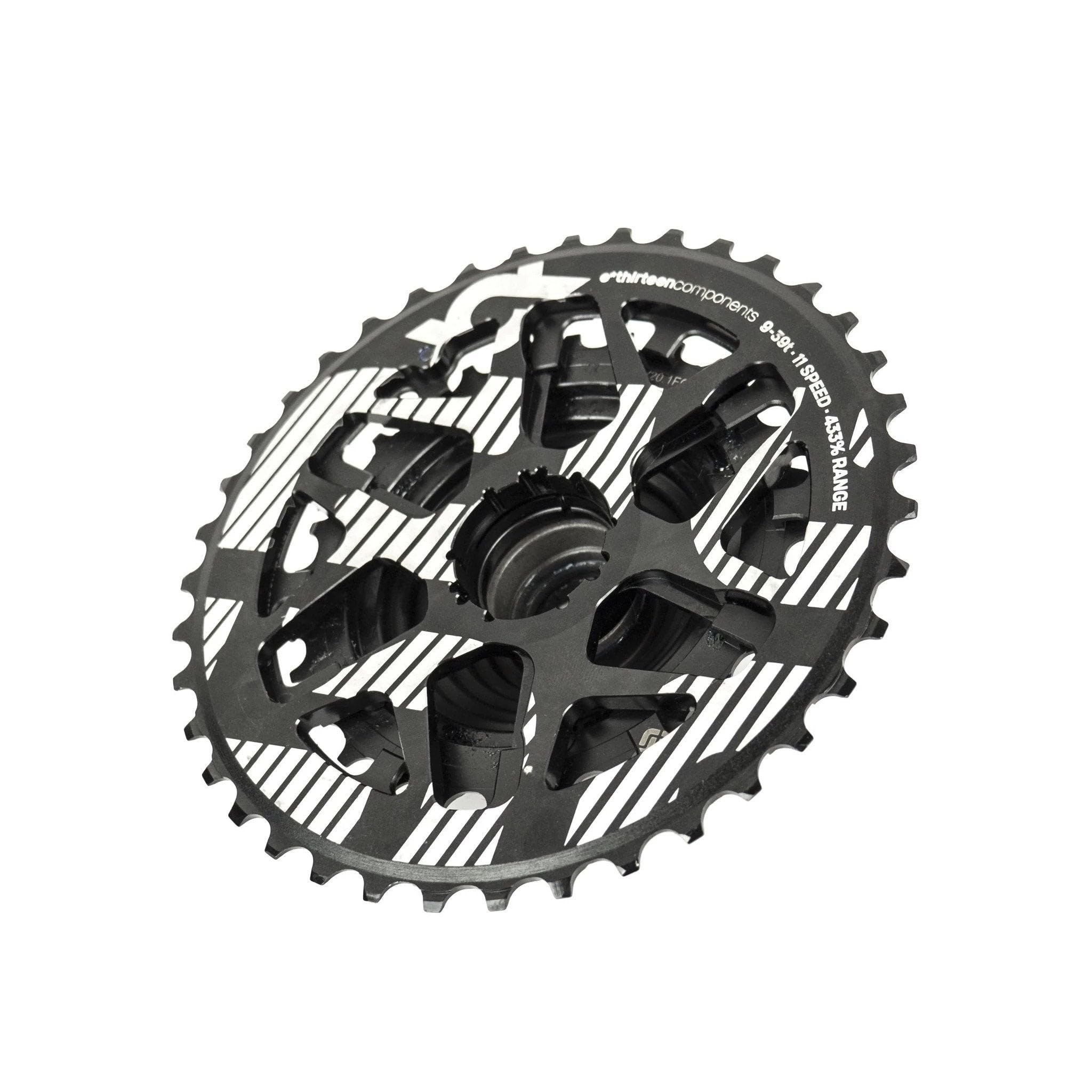 e*thirteen XCX+ 11速スプロケット 9-39T Amazon | E13 ユニ_大人用 XCX Plus-9-39T-11v バイクカセット